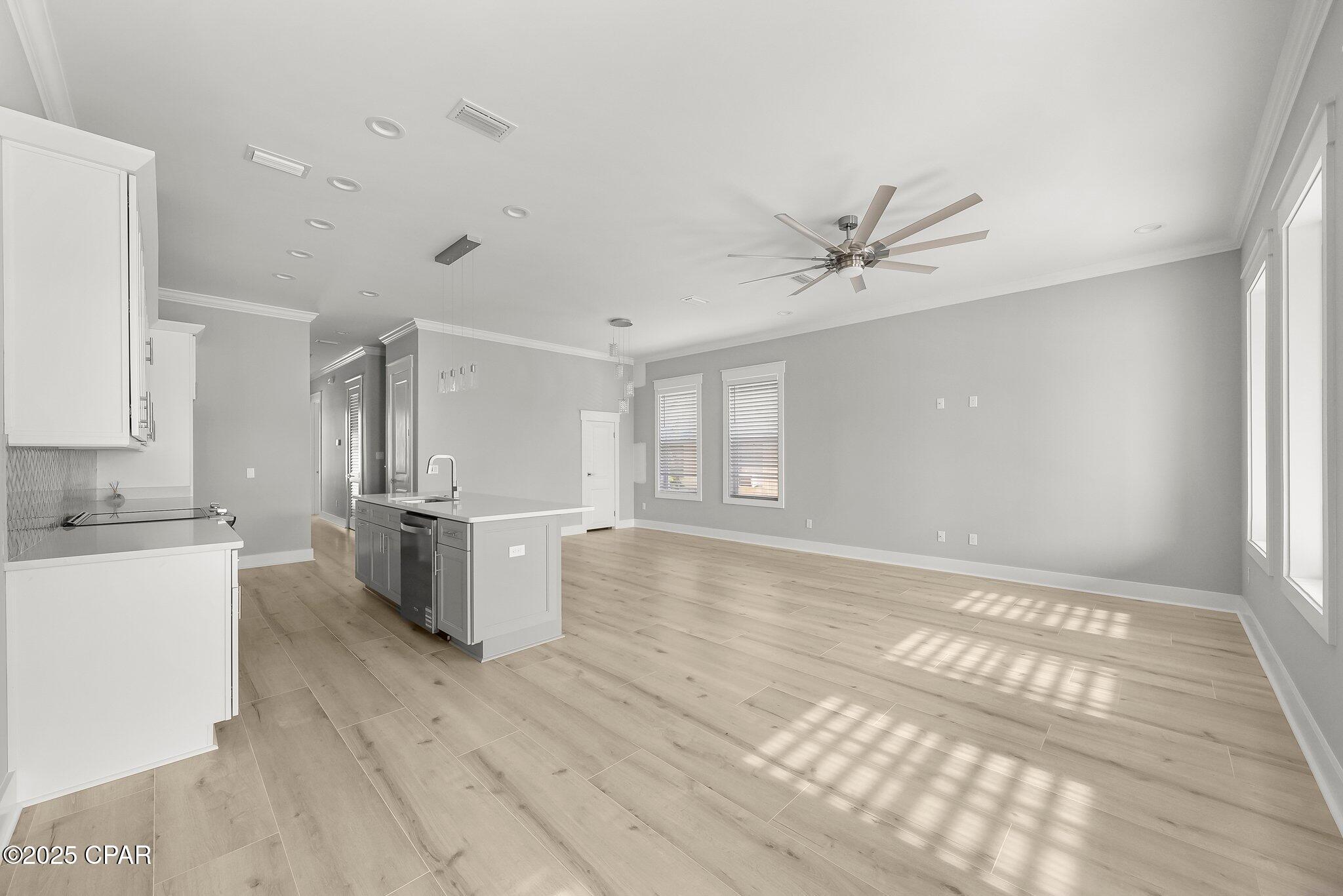 El Centro Beach - Residential