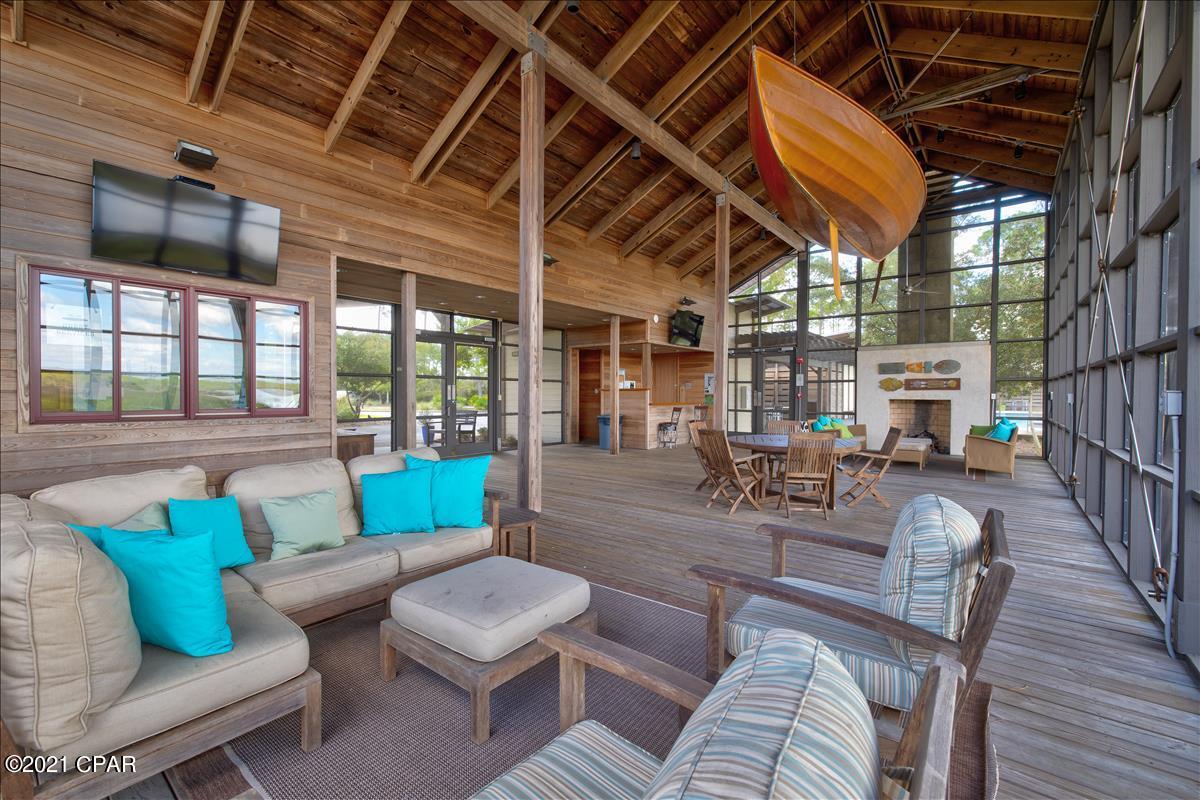 Rivercamps On Crooked Creek - Land