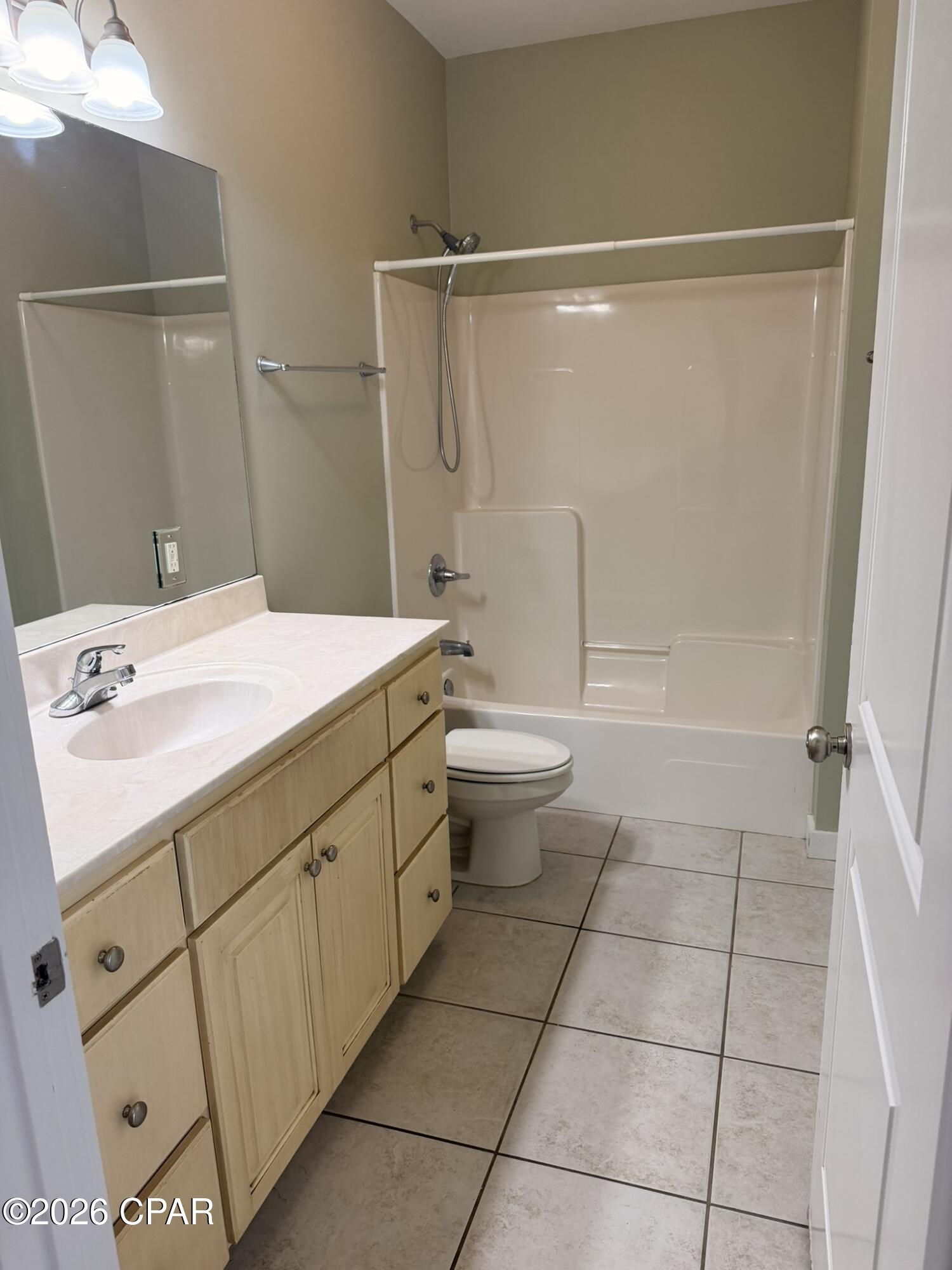 [No Recorded Subdiv] - Residential Lease
