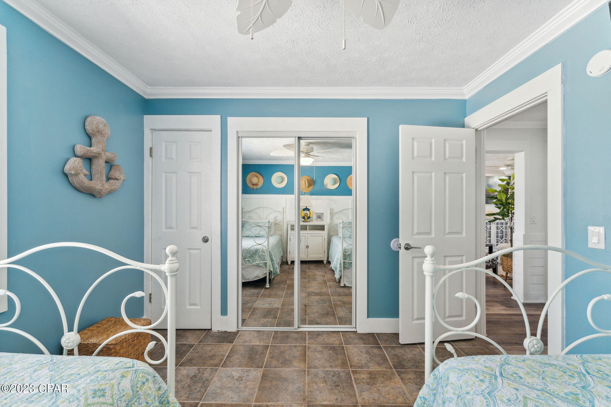 Treasure Island - Residential Lease