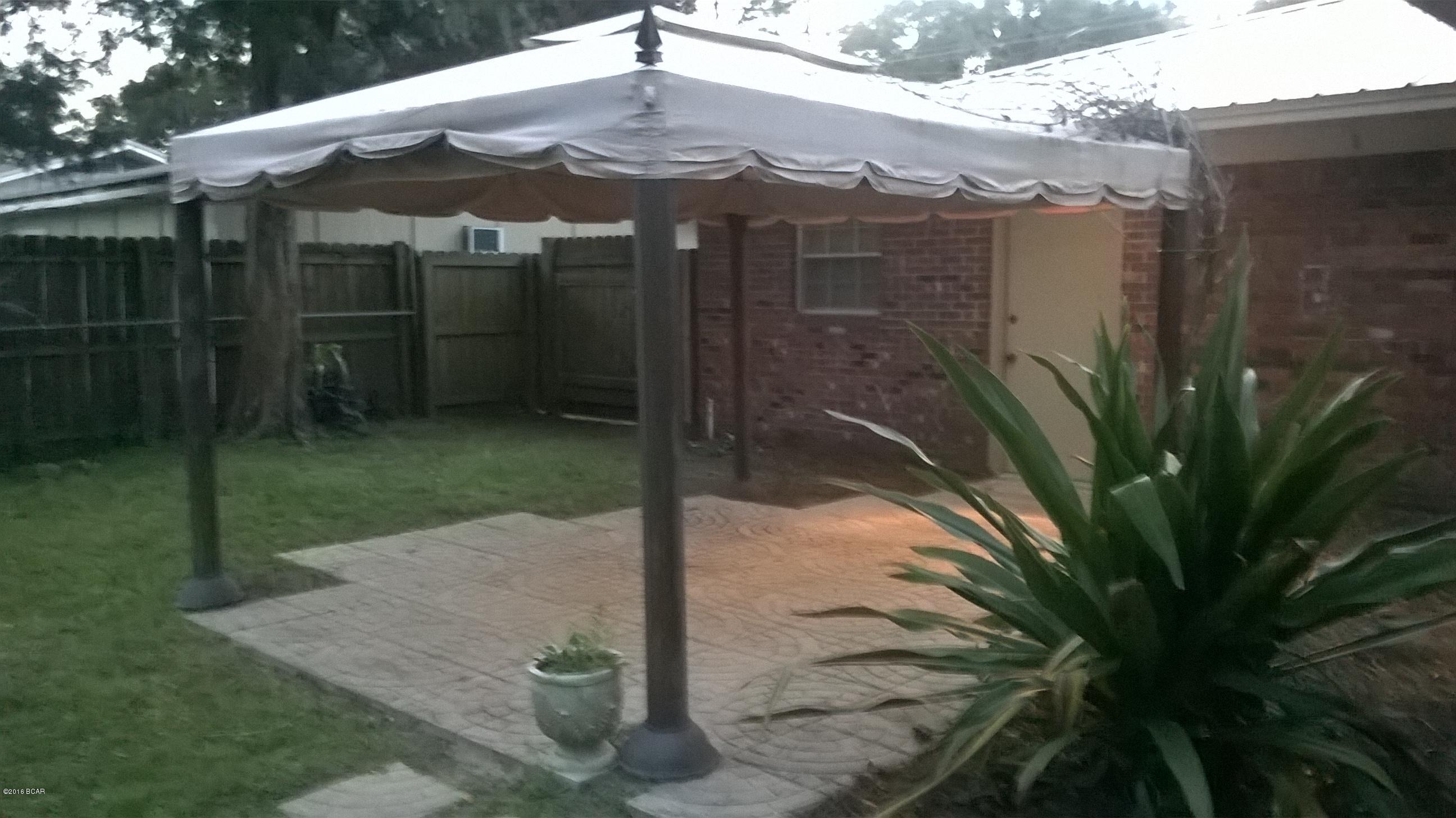 Prows Lynn Haven Replat - Residential