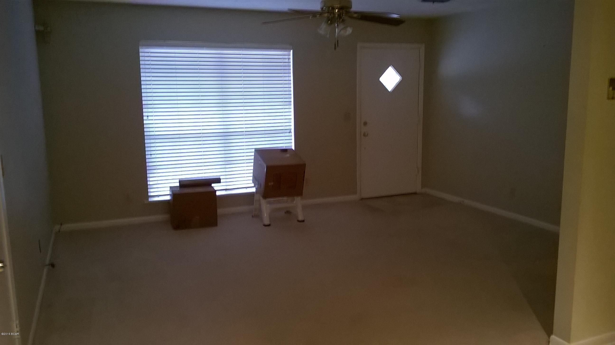 Prows Lynn Haven Replat - Residential