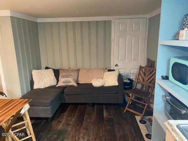 Pinecrest Add. - Residential