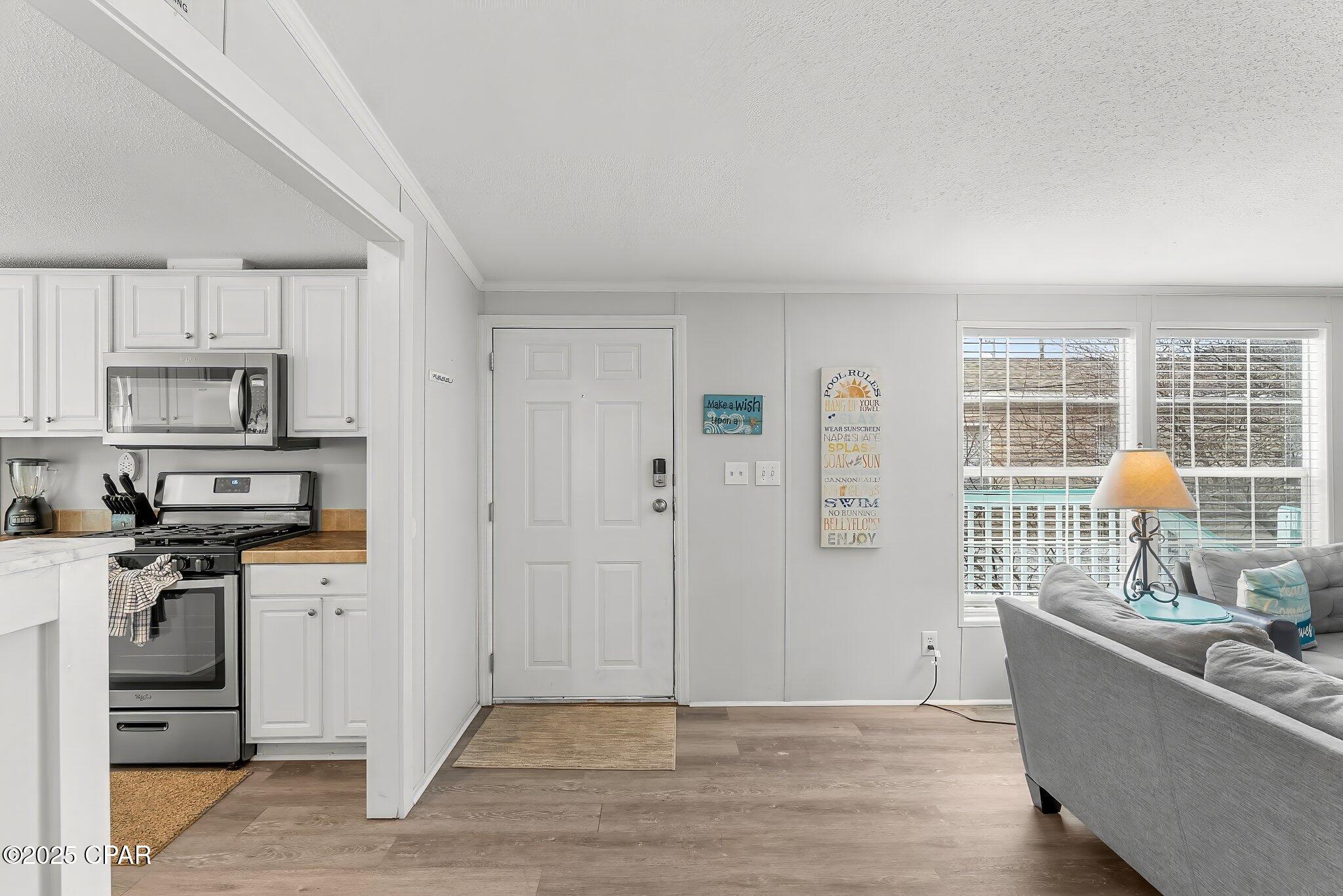 Laguna Beach 8th Add - Residential