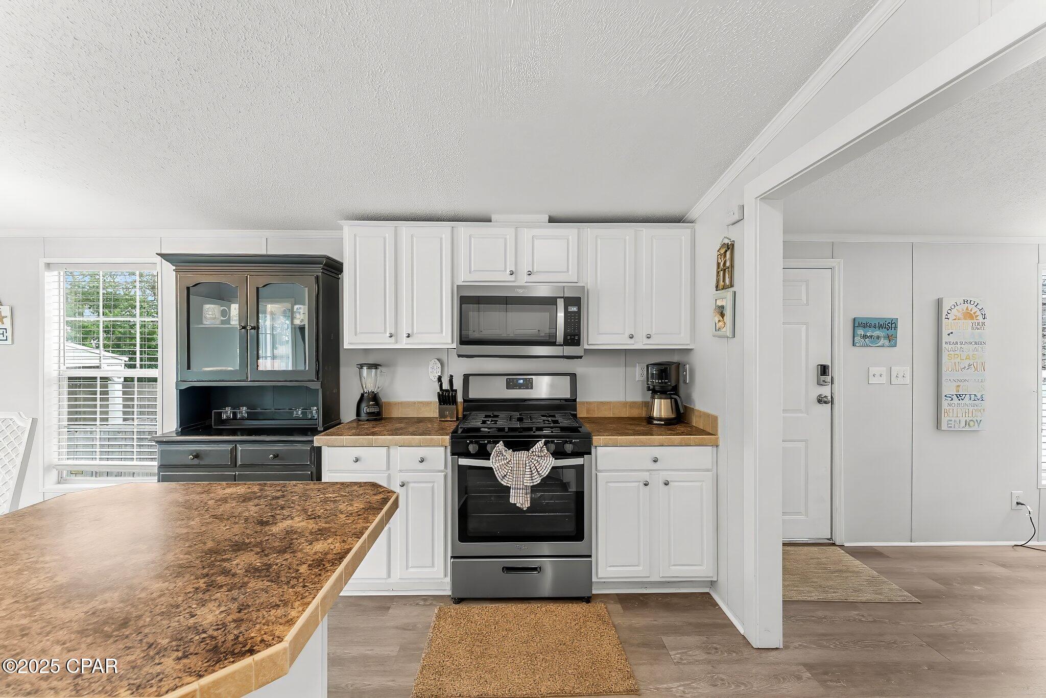 Laguna Beach 8th Add - Residential