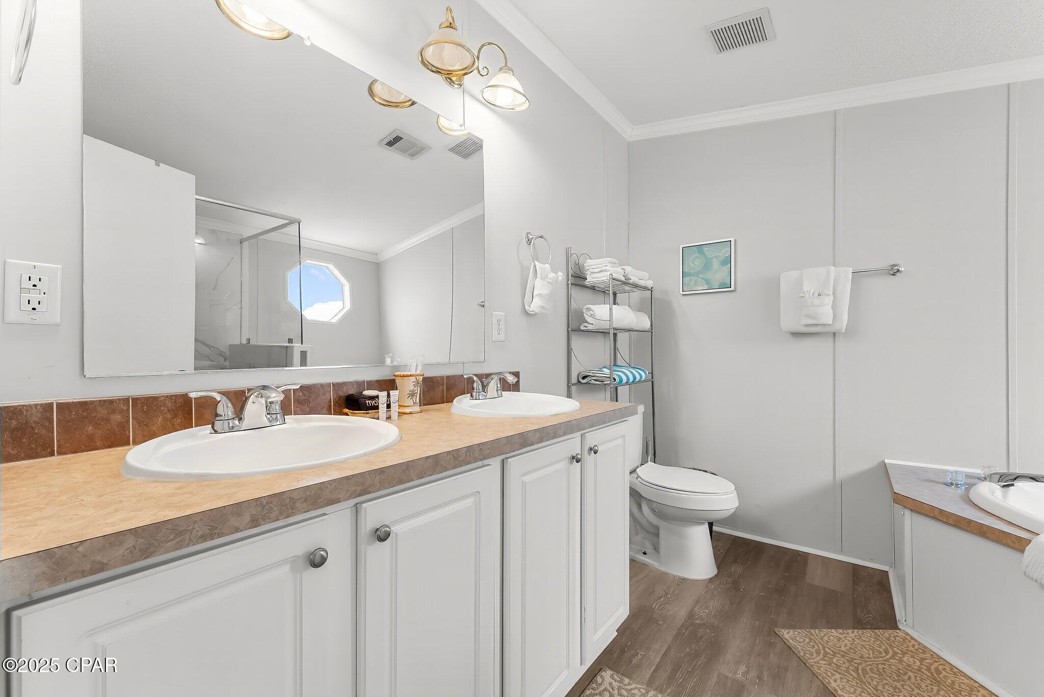 Laguna Beach 8th Add - Residential