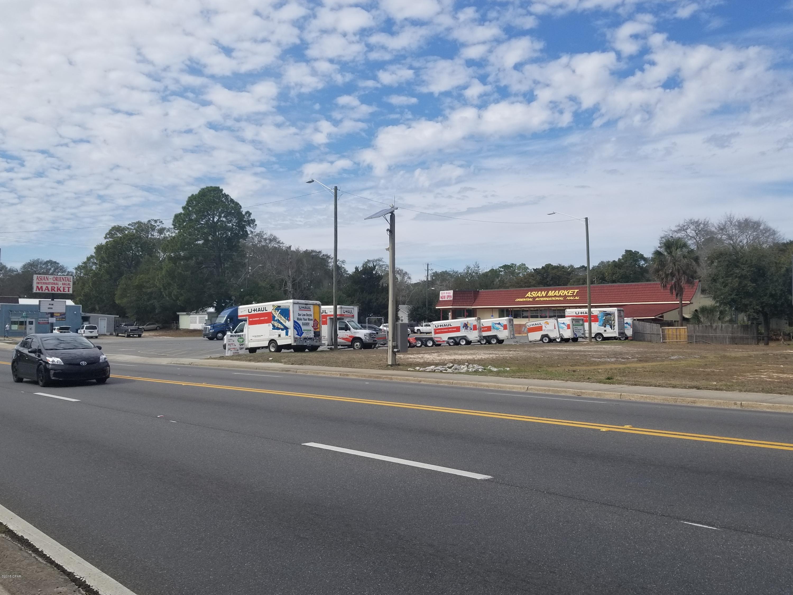 Pinecrest Add. - Land