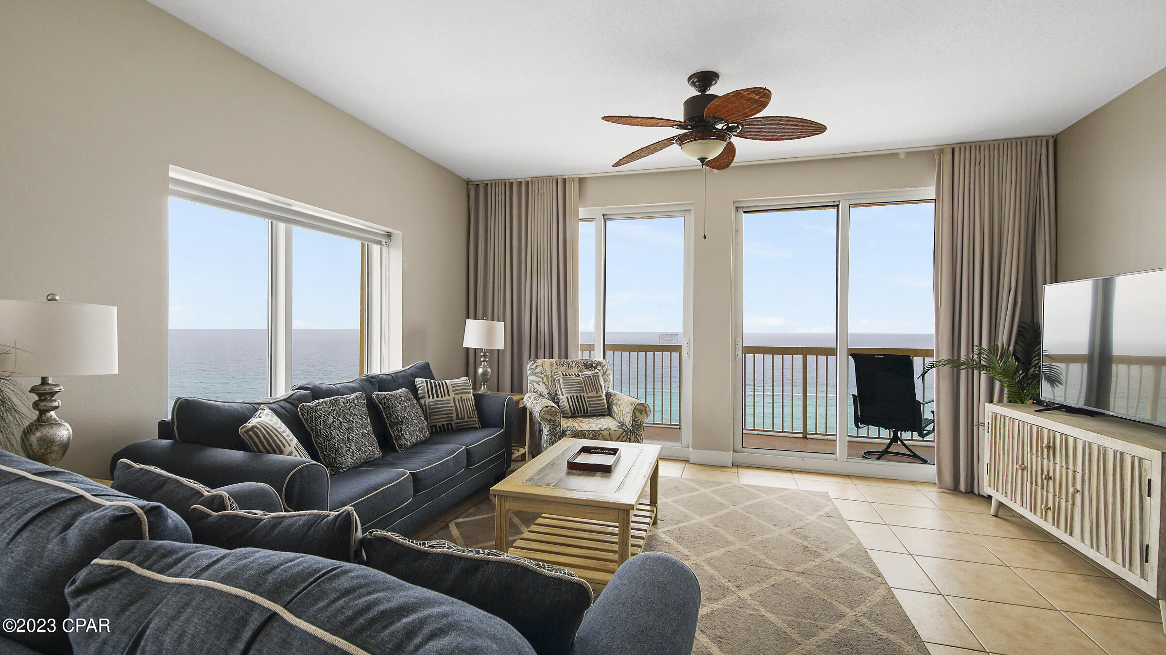 Calypso Towers I - Residential