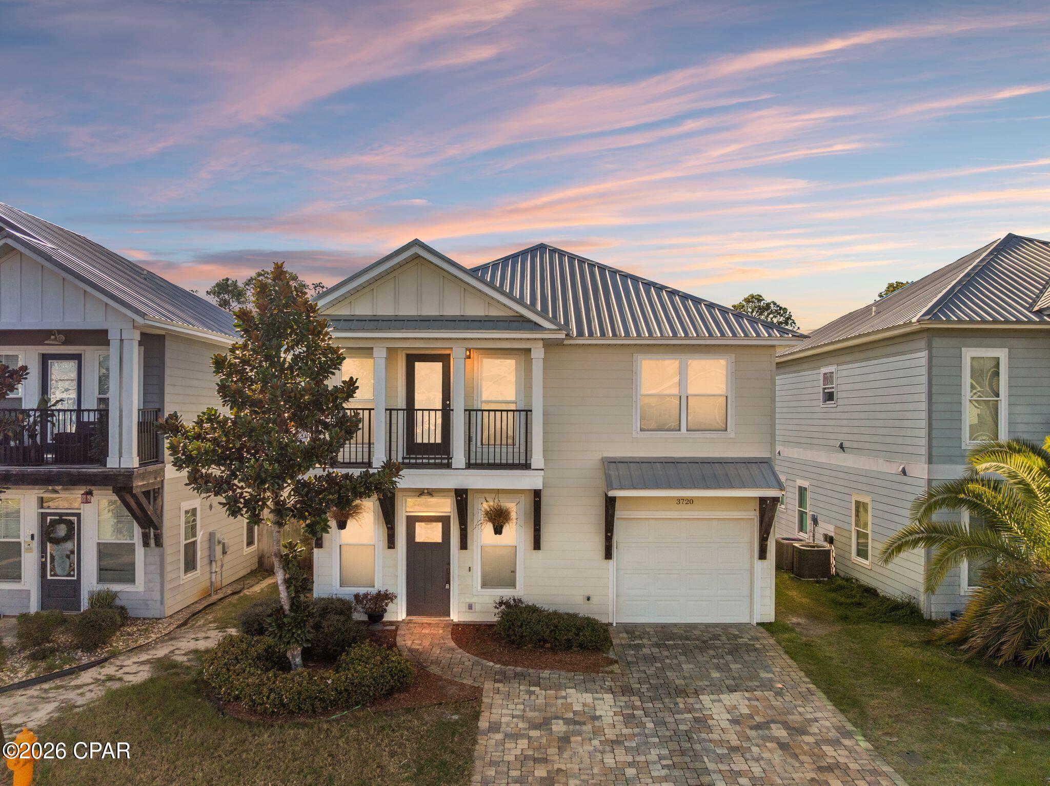 Hidden Lagoon - Residential