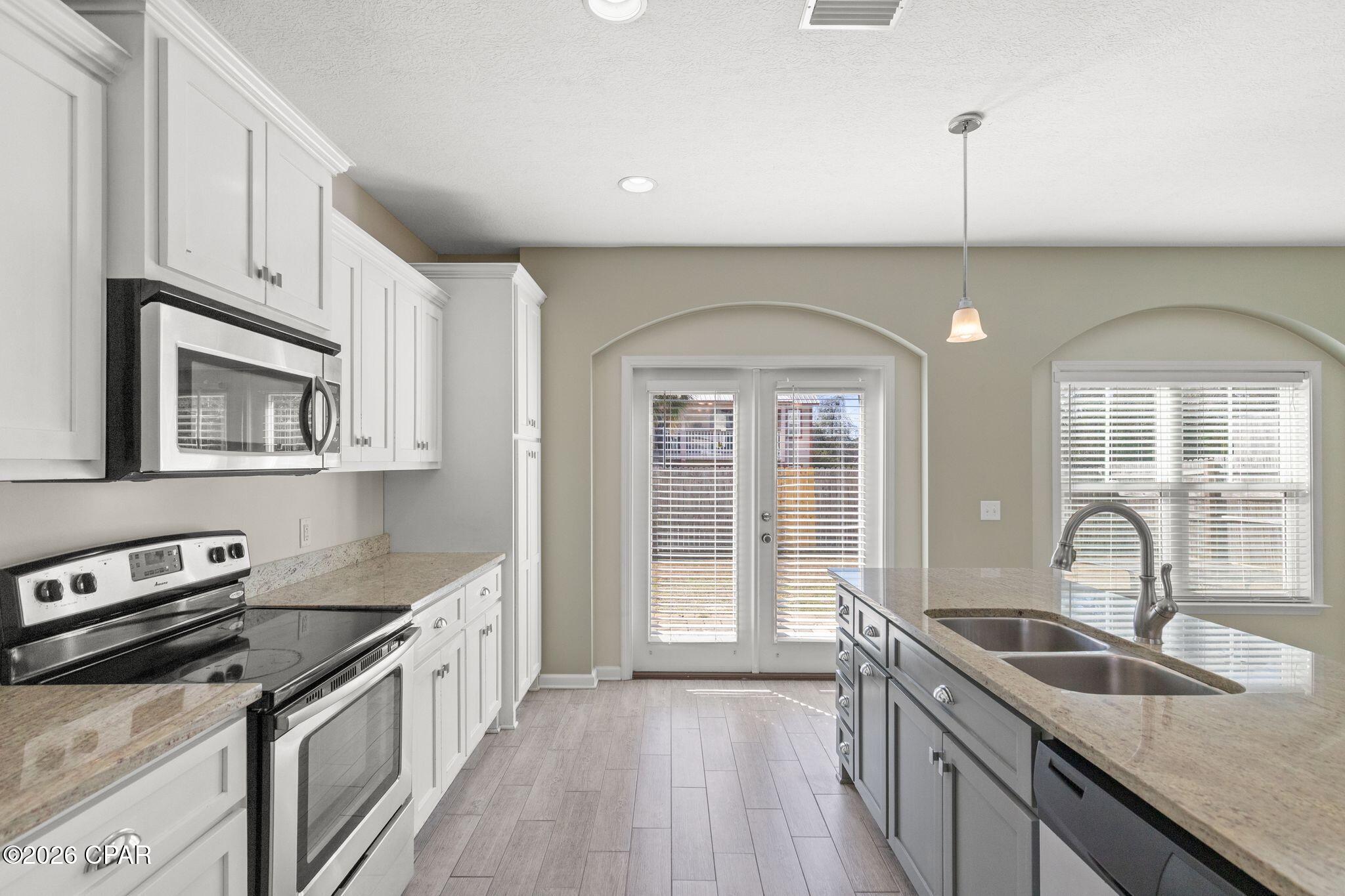 Hidden Lagoon - Residential