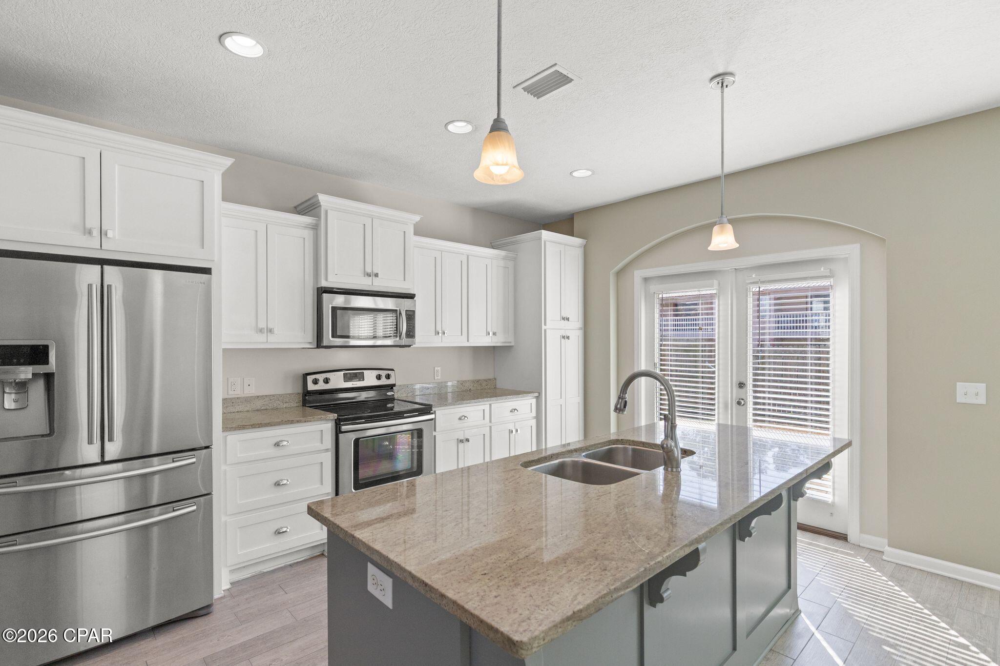 Hidden Lagoon - Residential