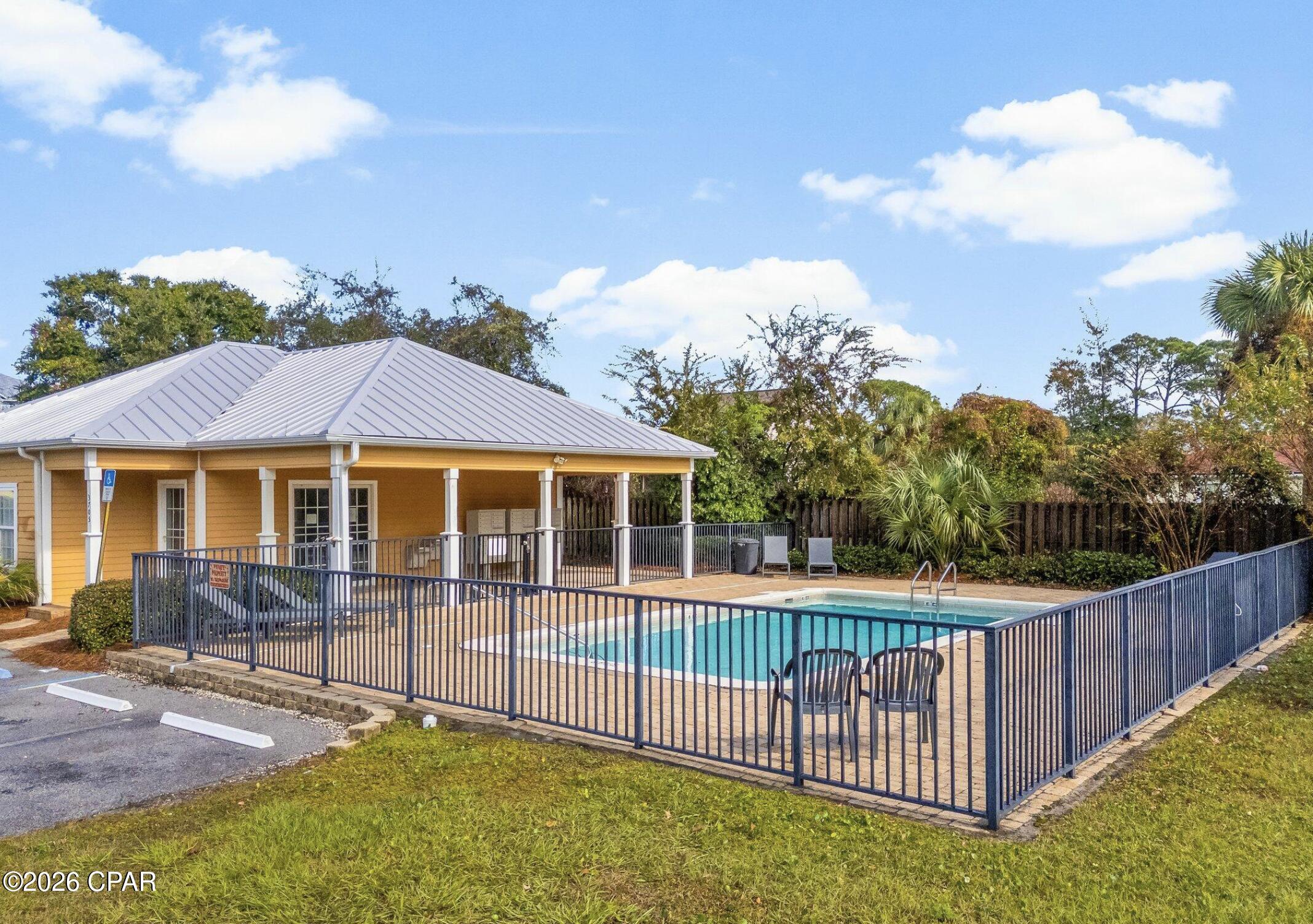 Hidden Lagoon - Residential
