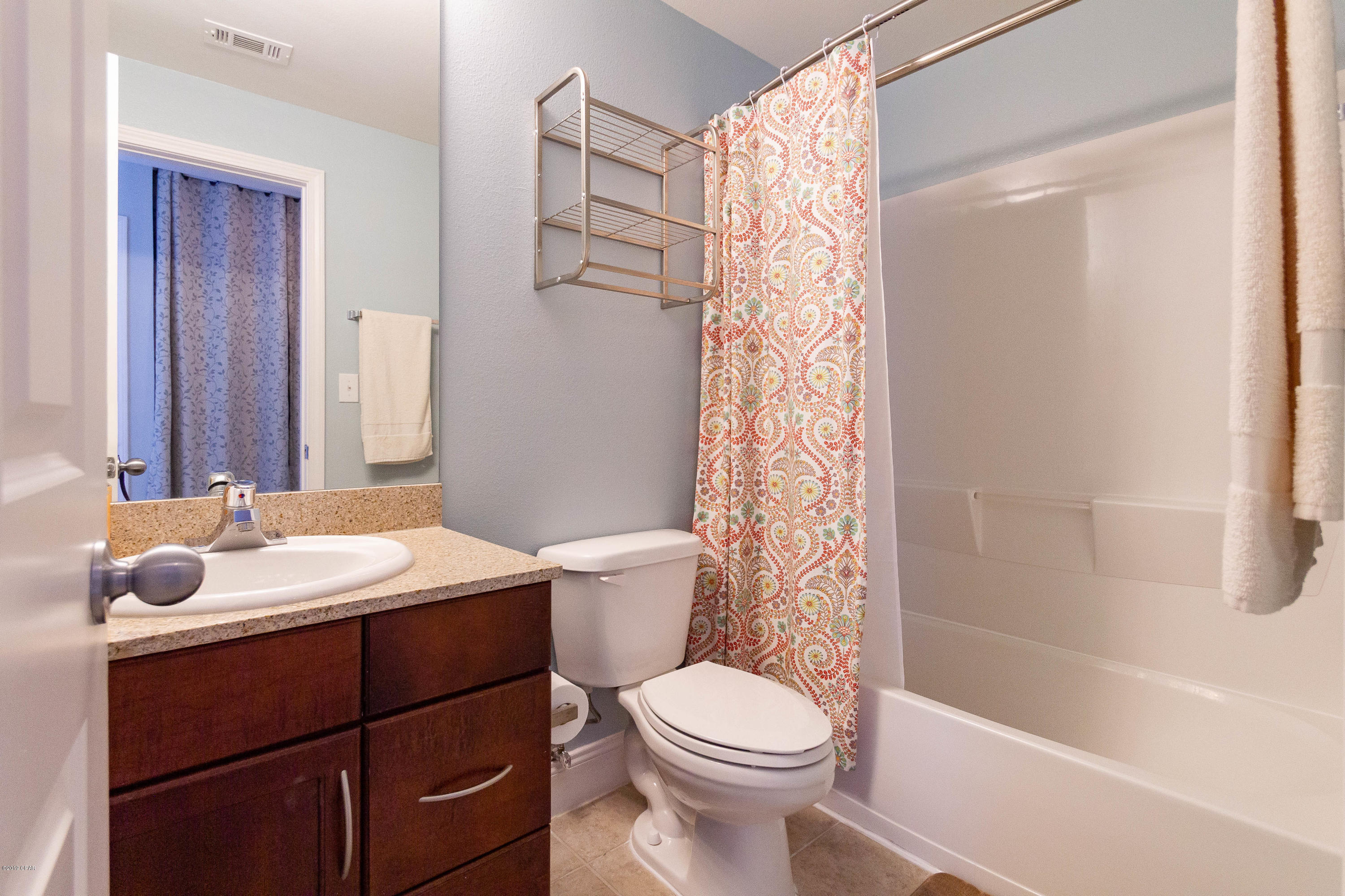 Laketown Wharf - Residential