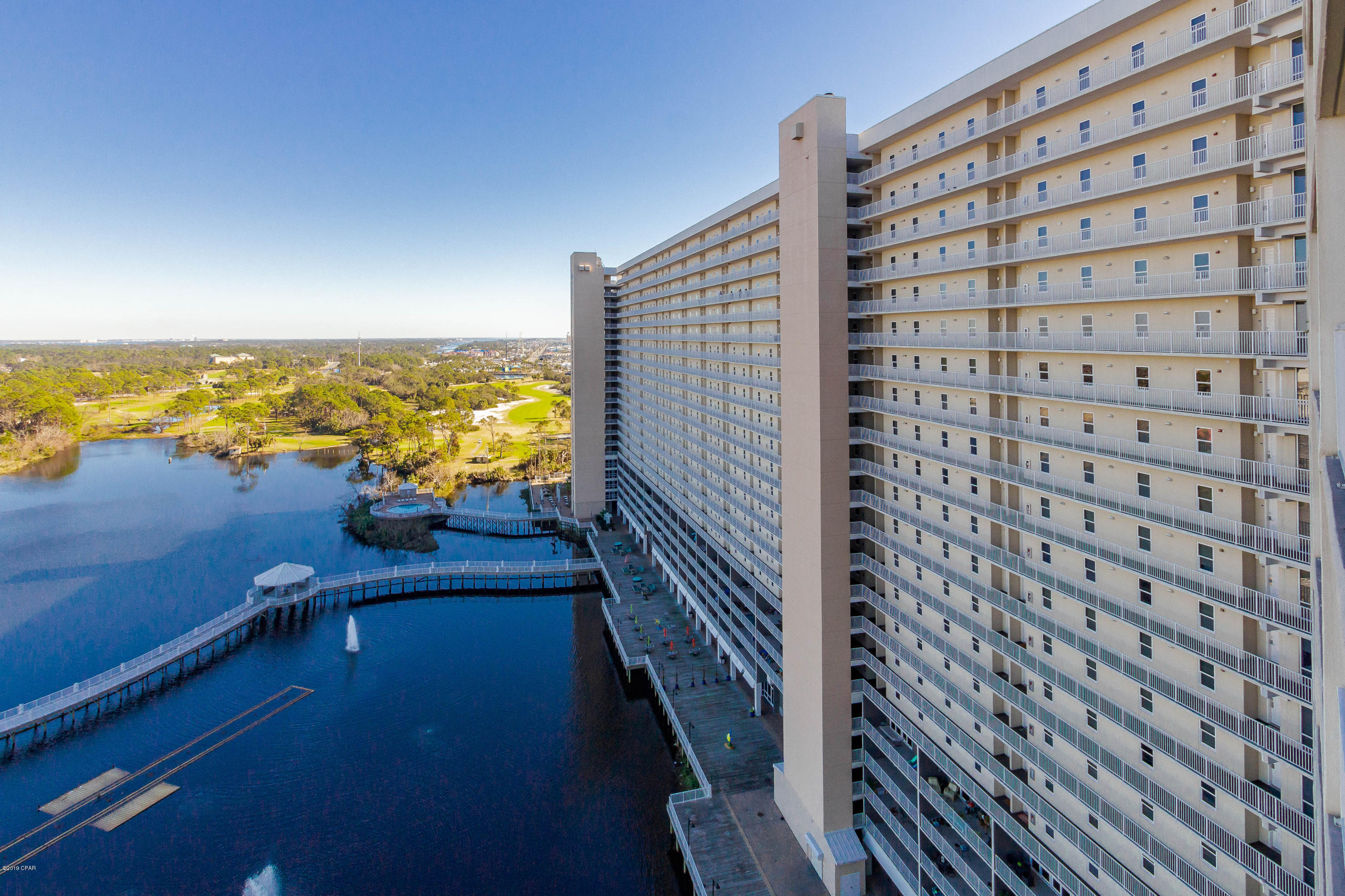 Laketown Wharf - Residential