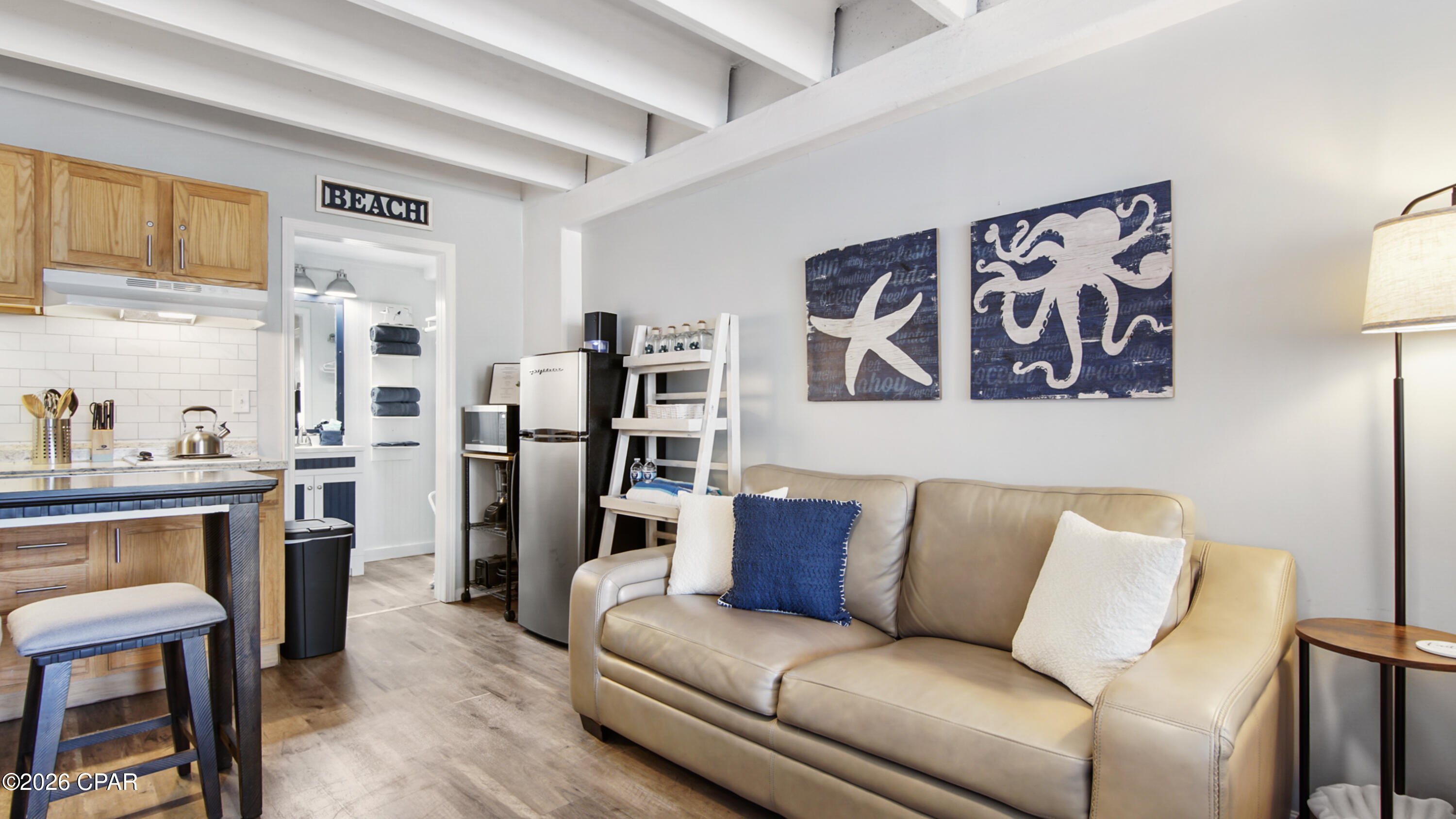 Fontainebleau Terrace - Residential