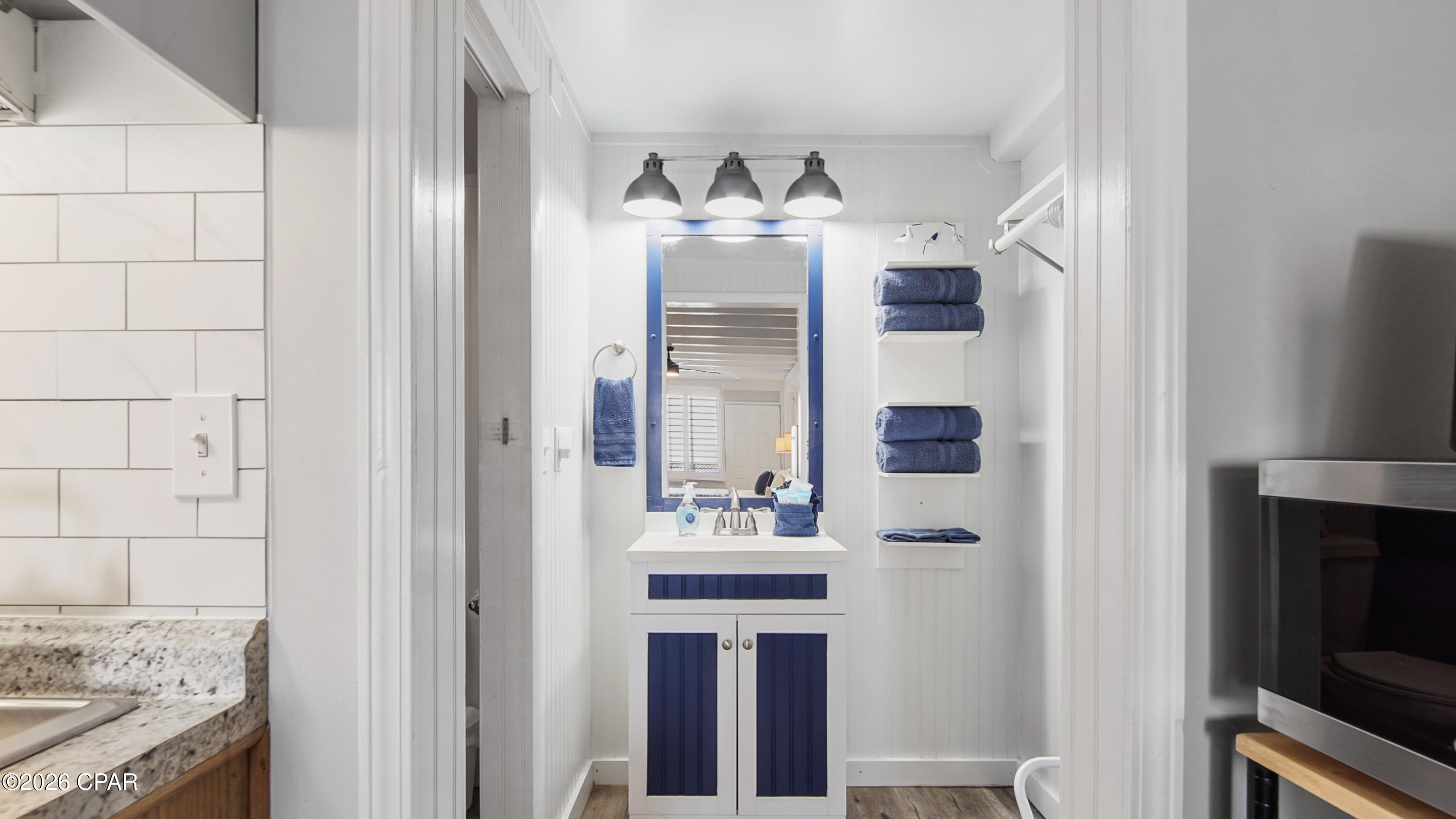 Fontainebleau Terrace - Residential