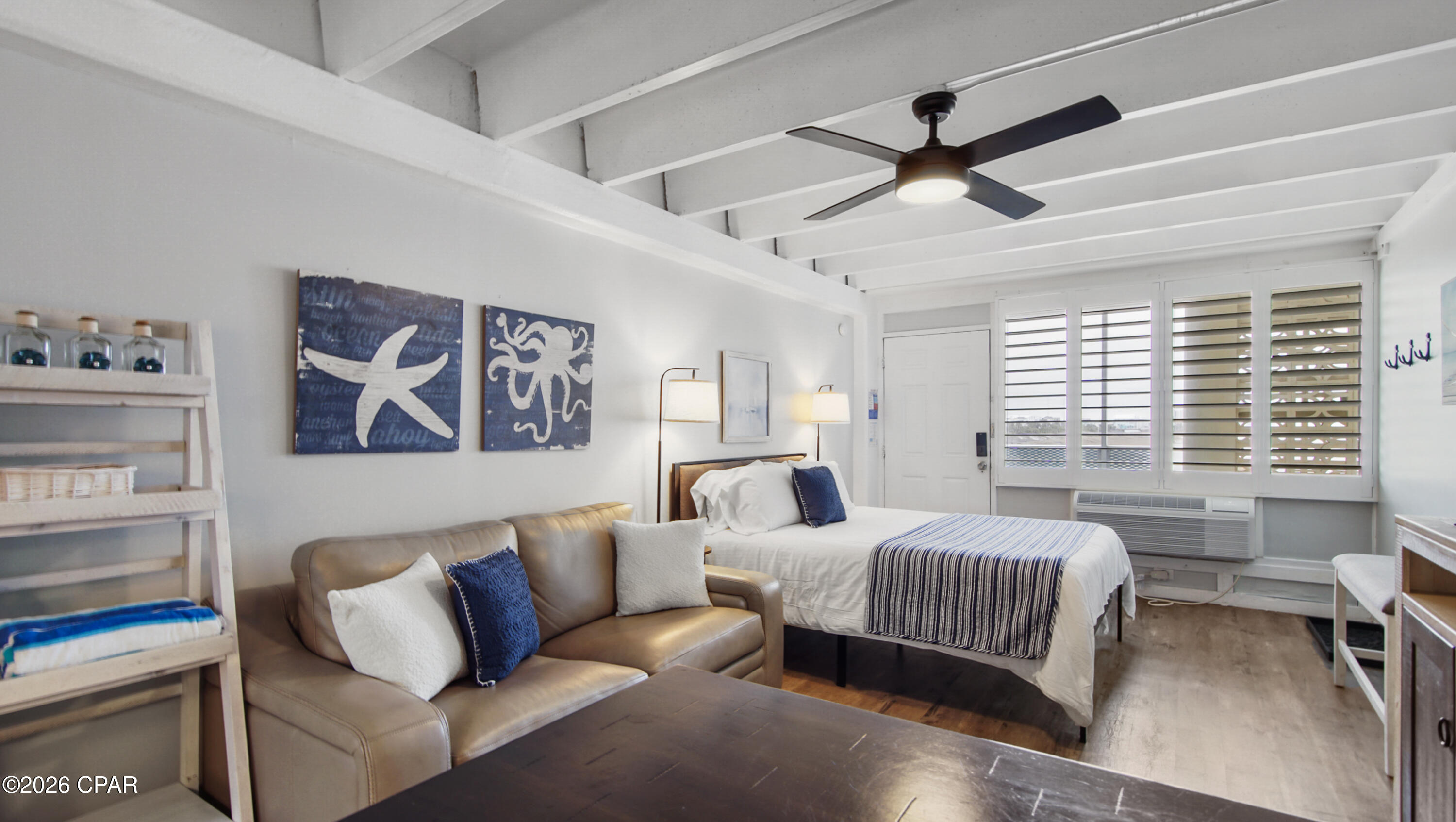 Fontainebleau Terrace - Residential