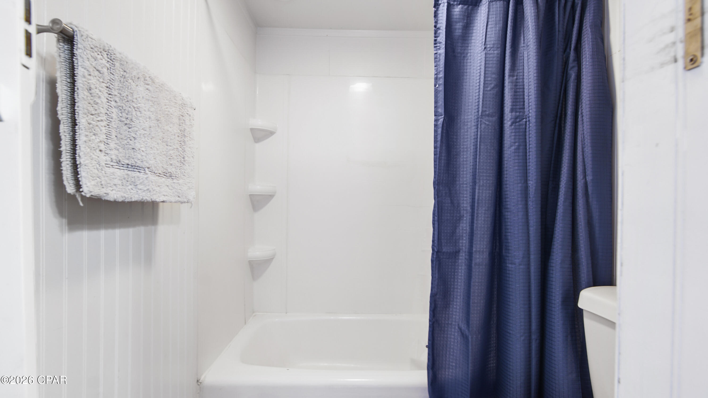 Fontainebleau Terrace - Residential