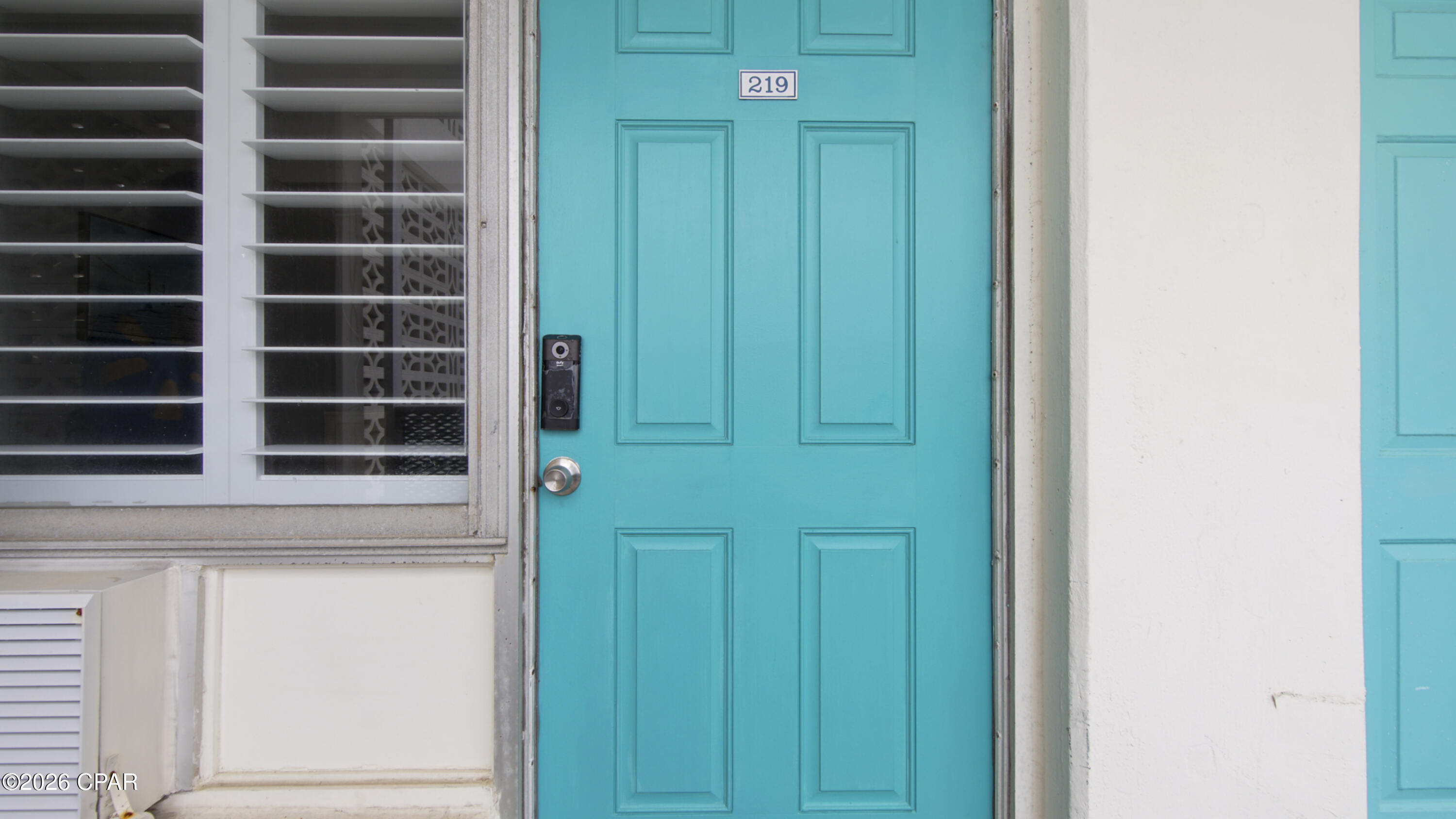Fontainebleau Terrace - Residential