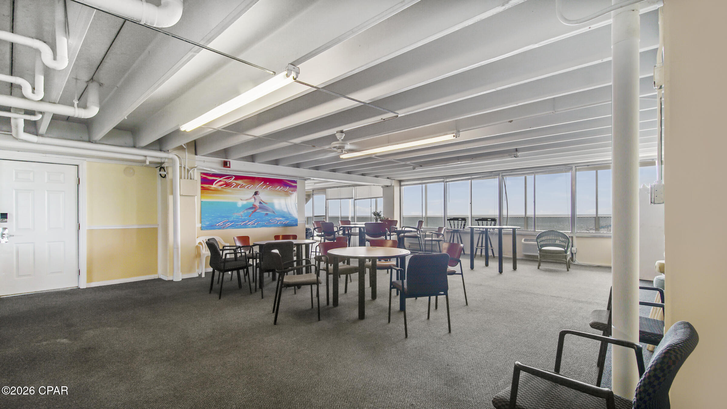 Fontainebleau Terrace - Residential