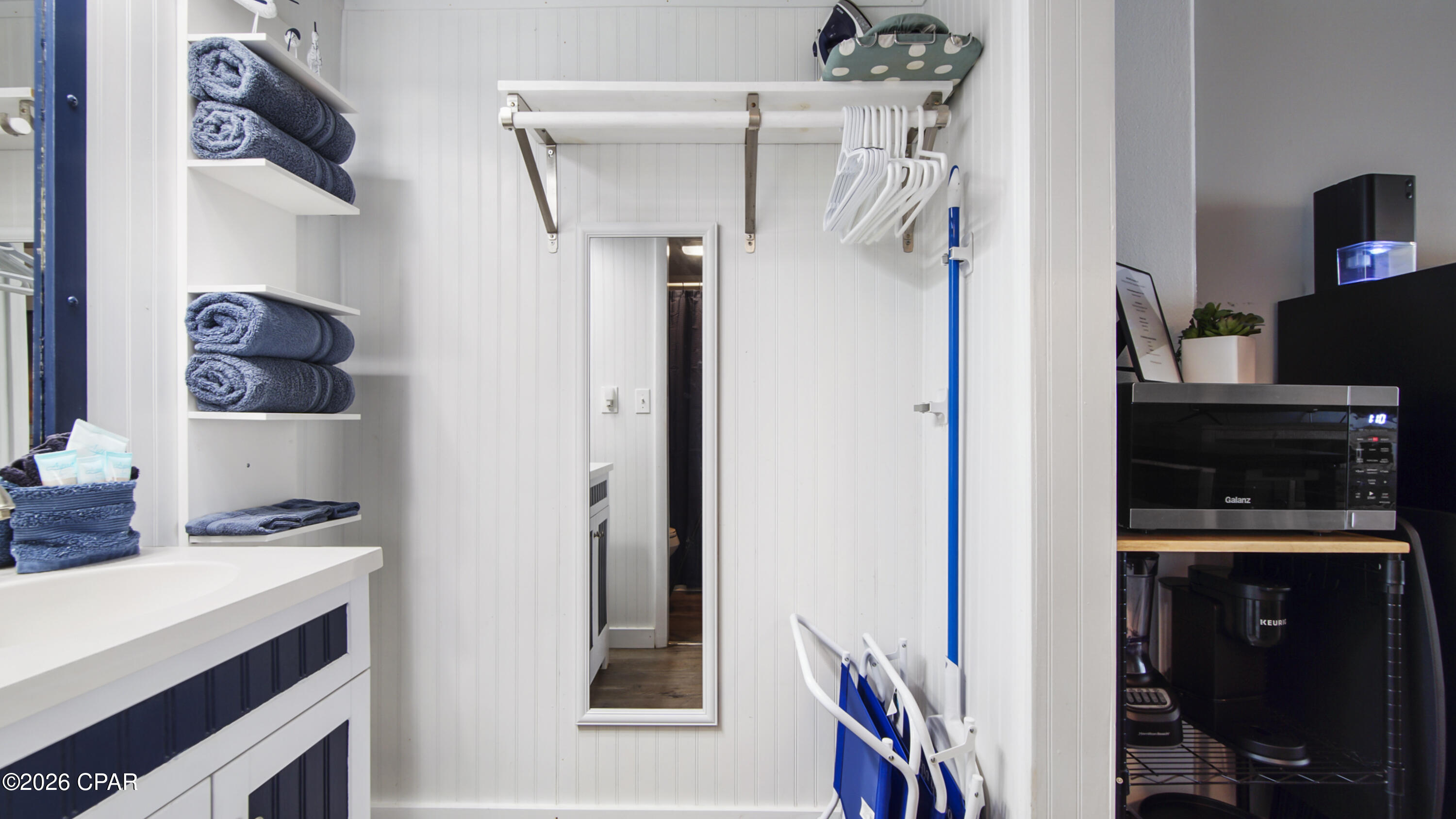 Fontainebleau Terrace - Residential