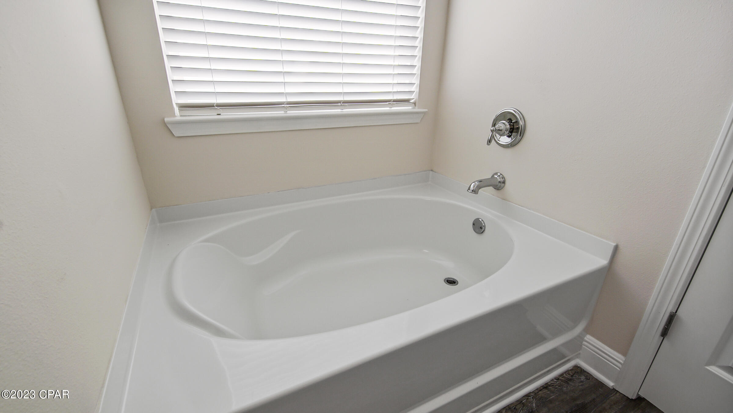 Moonraker - Residential