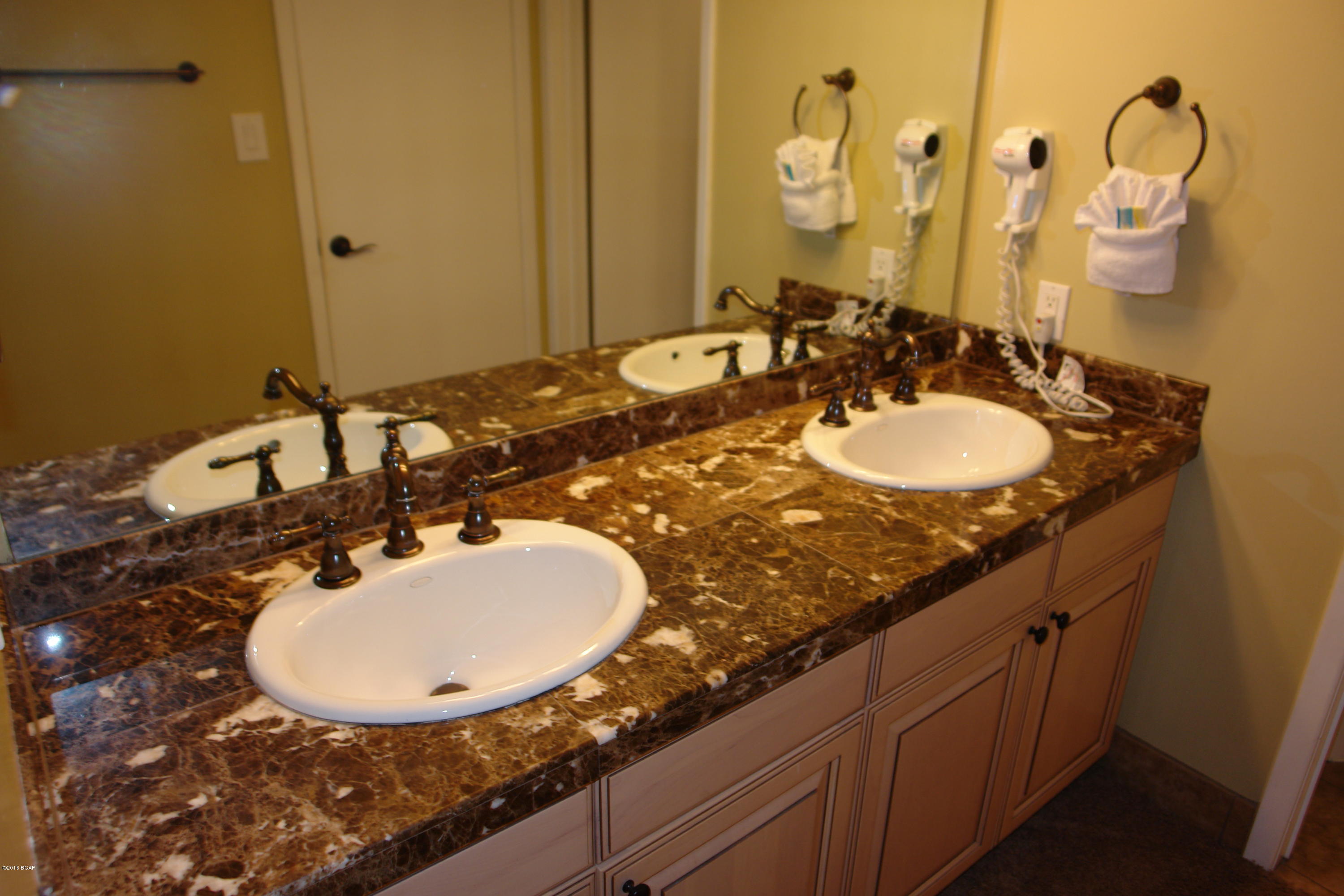 Edgewater Tower III - Residential