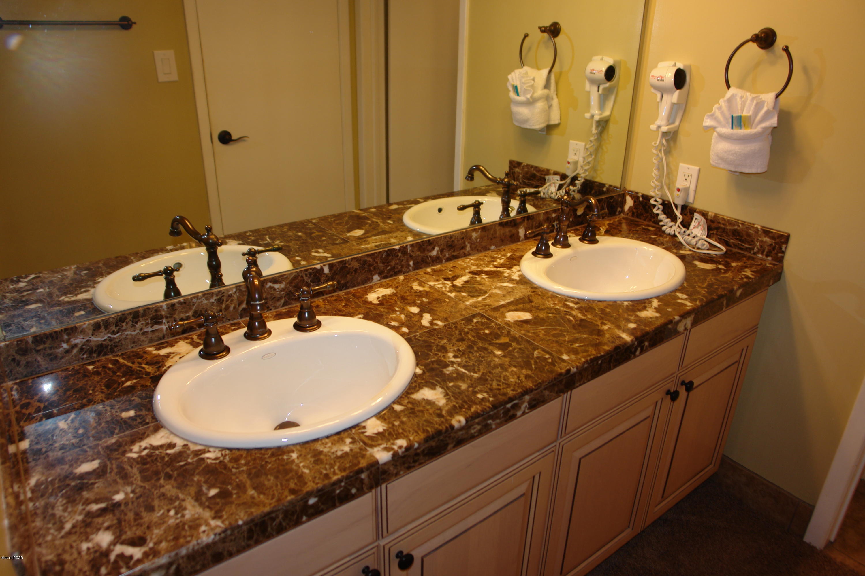 Edgewater Tower III - Residential