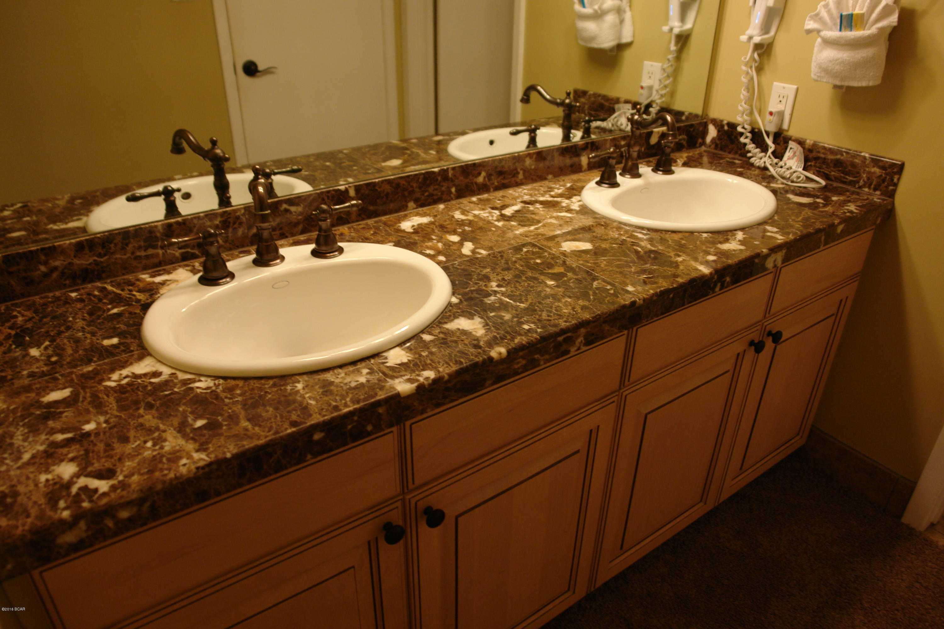 Edgewater Tower III - Residential