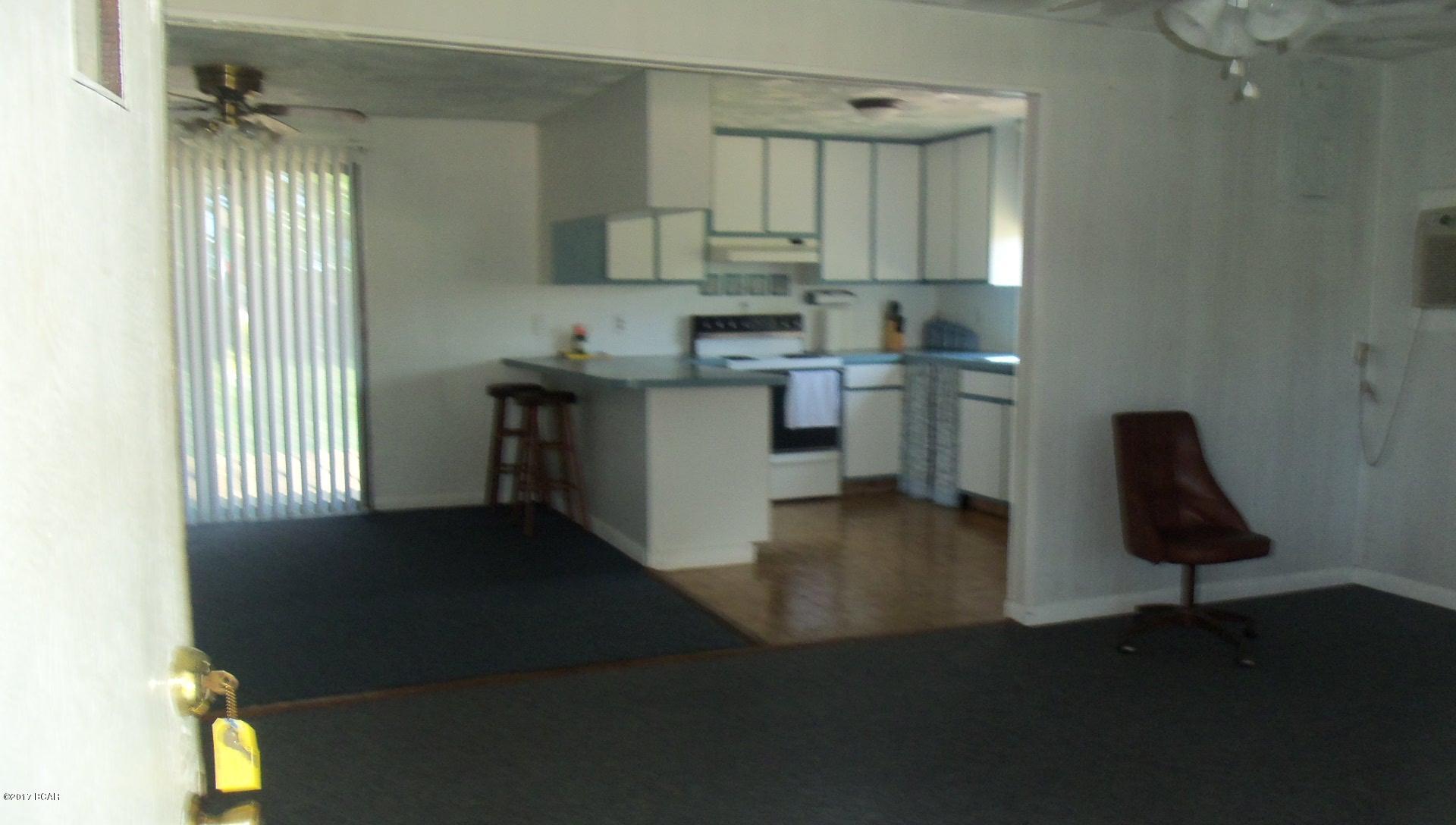 Oakridge 1st Add.Wnhs - Residential Lease