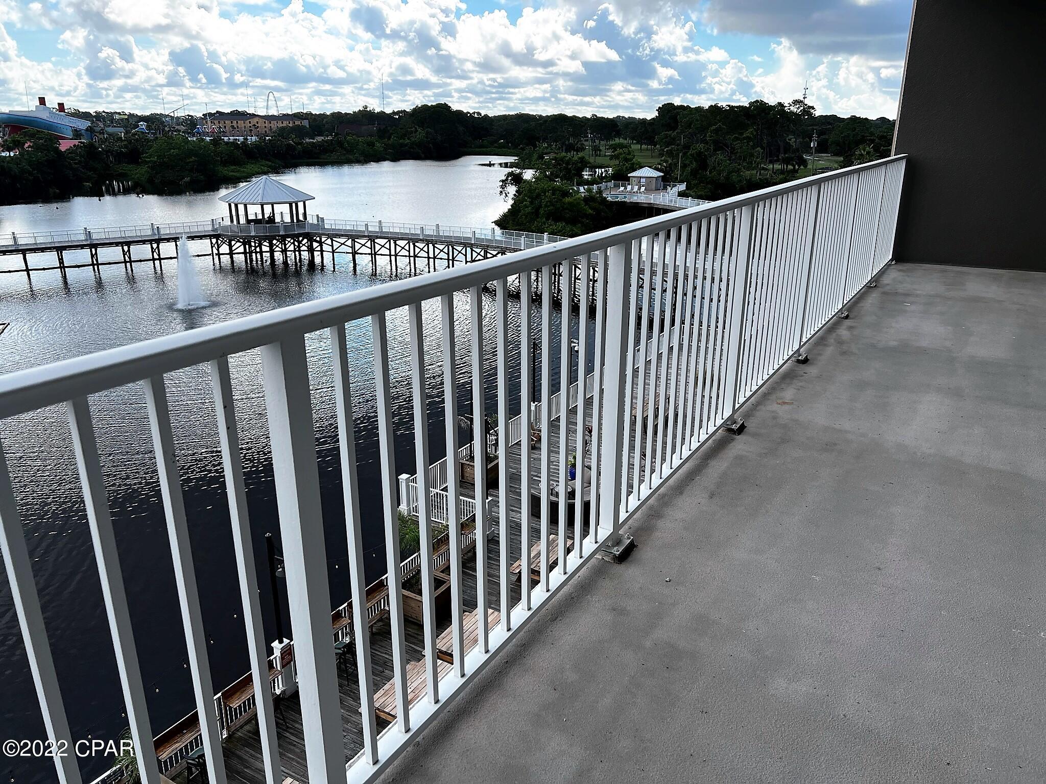 Laketown Wharf - Residential