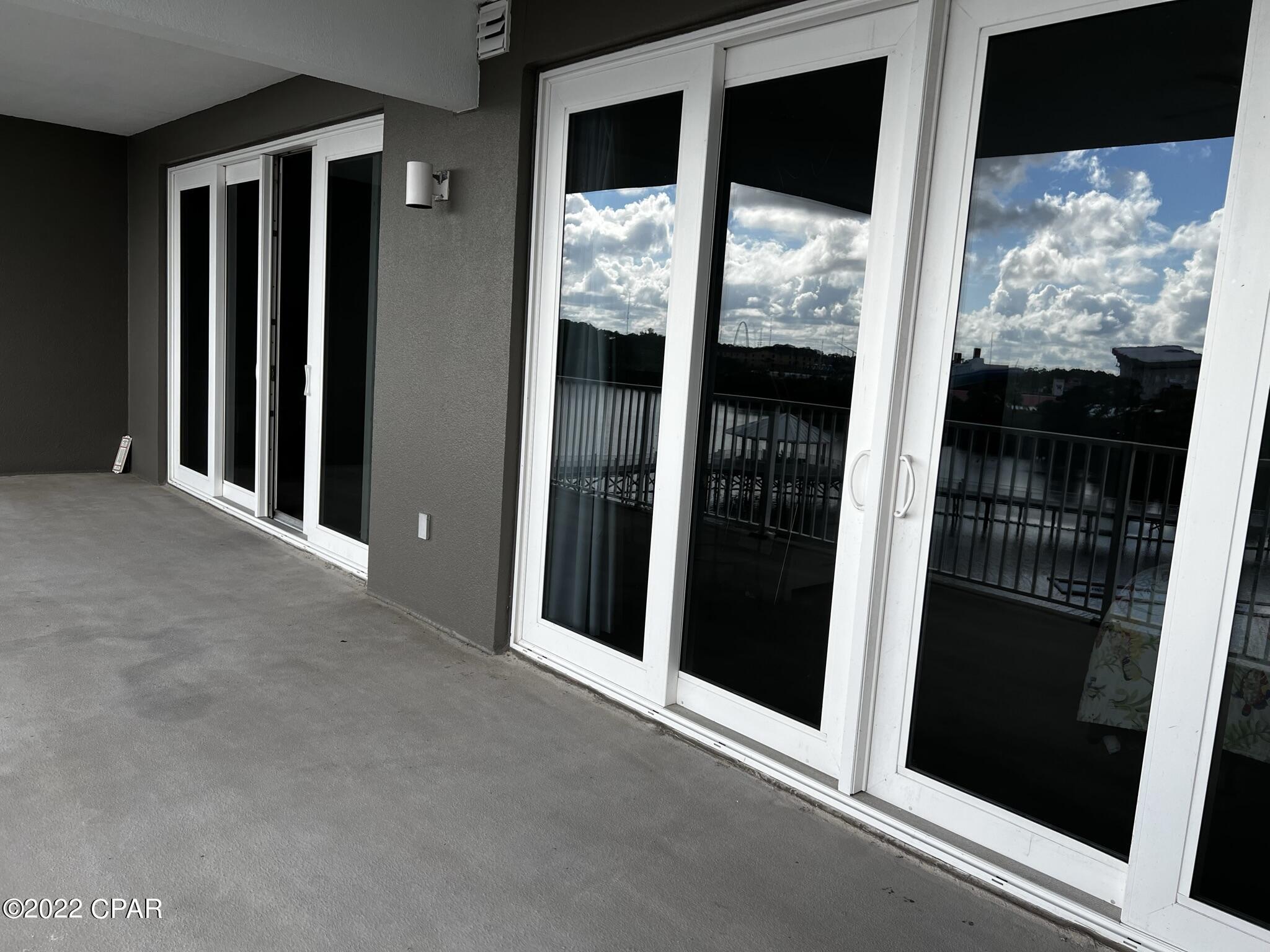 Laketown Wharf - Residential