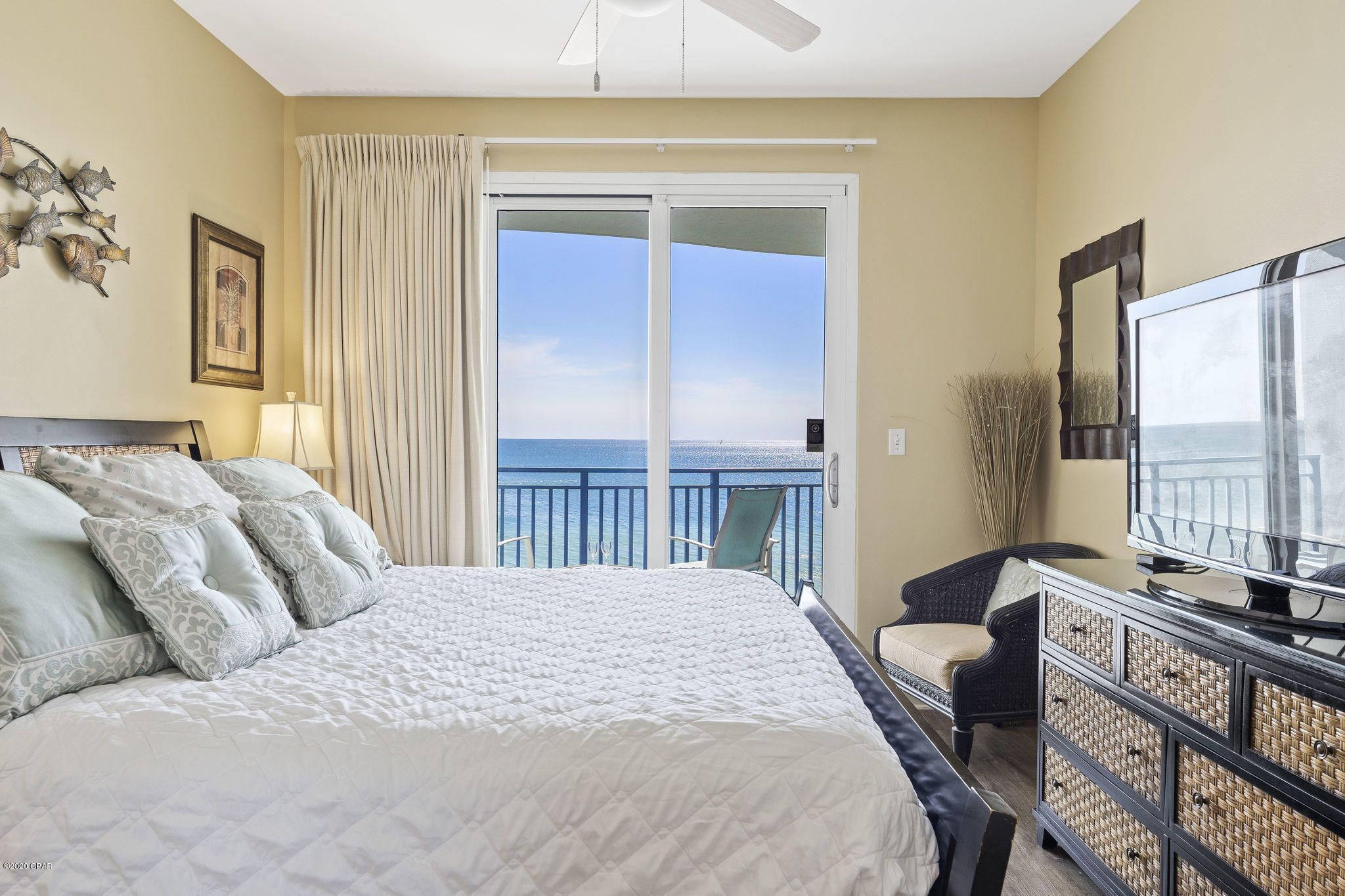 Sterling Breeze - Residential