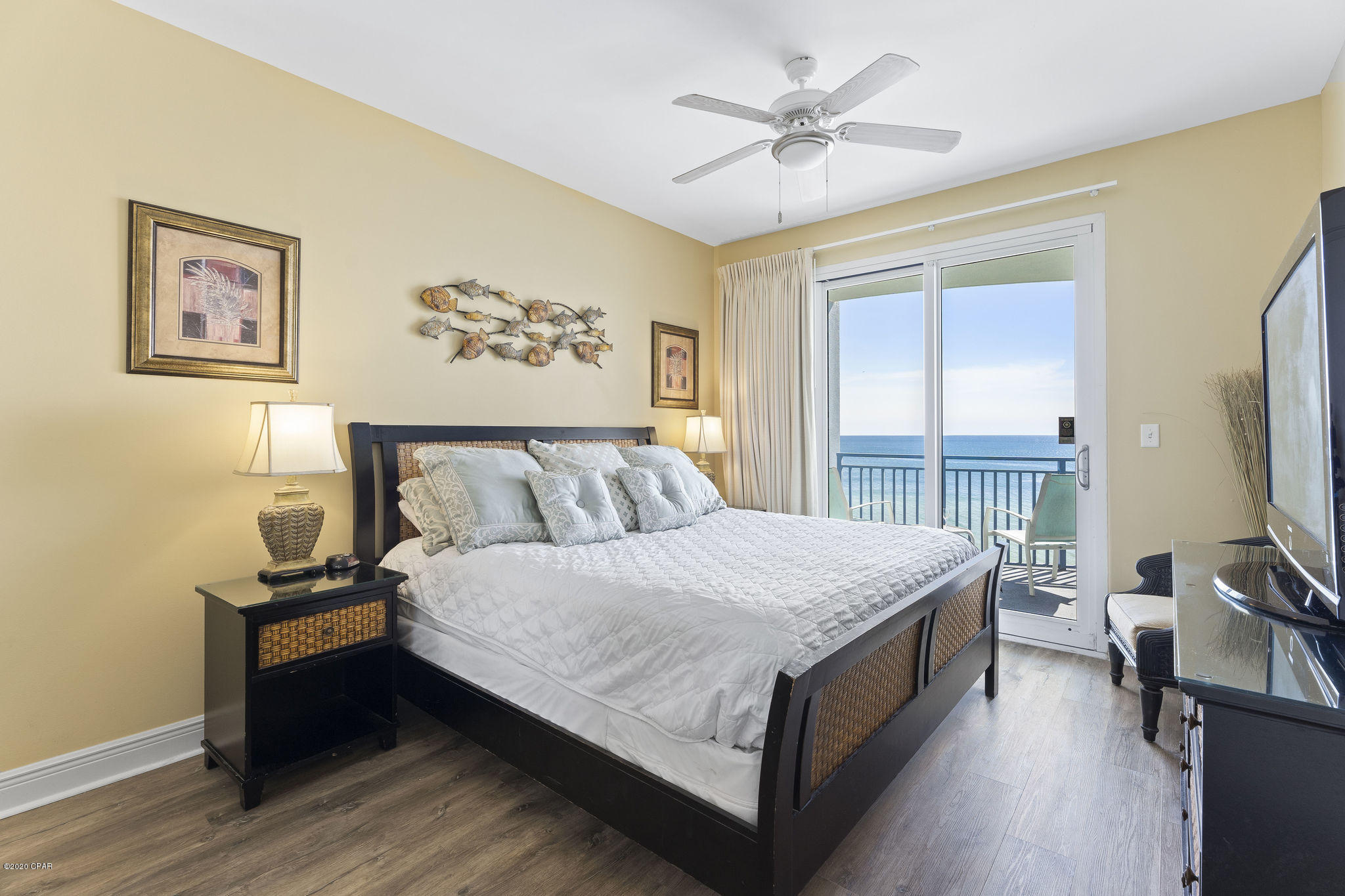 Sterling Breeze - Residential