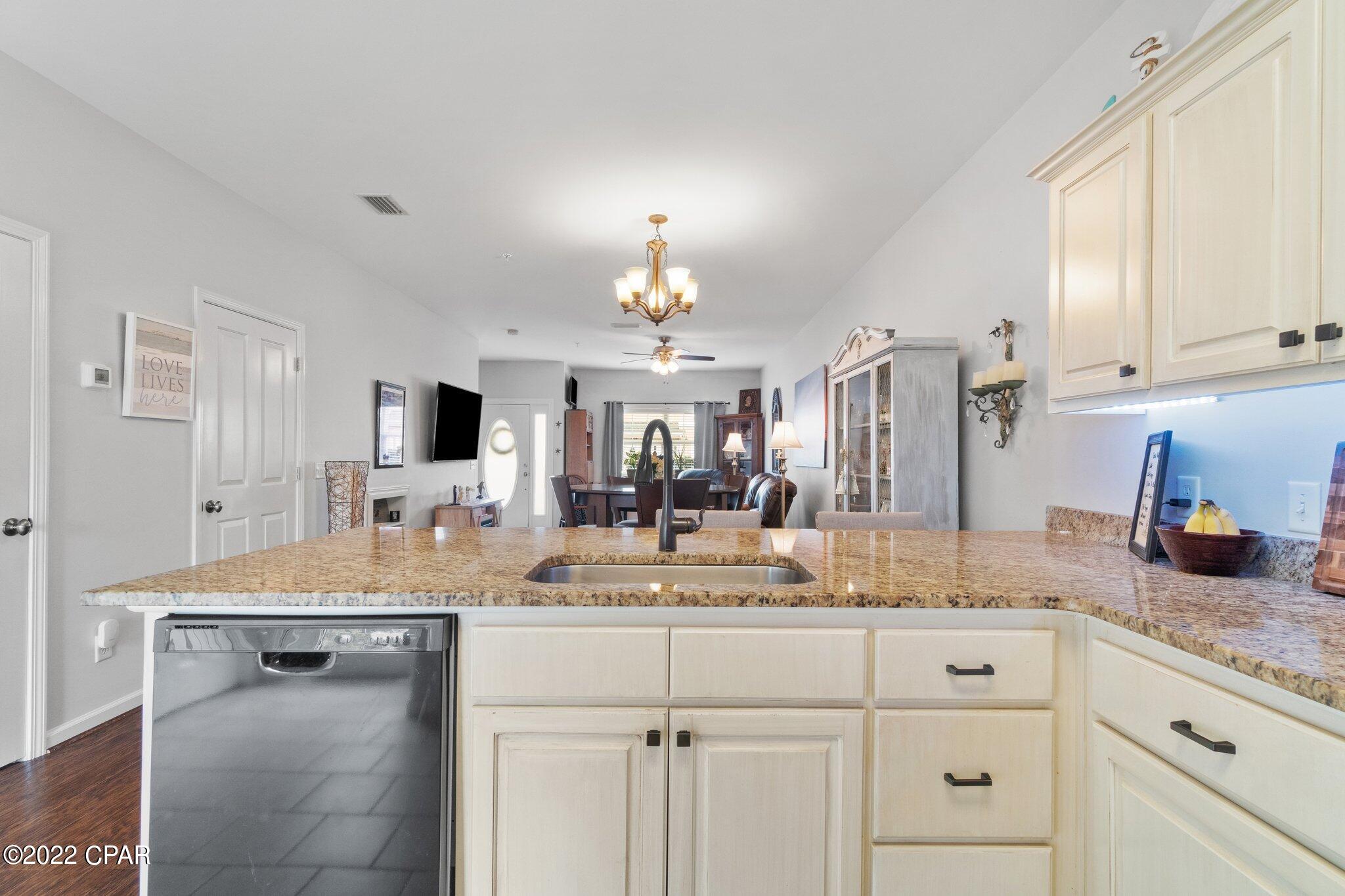 Annabella's Townhomes - Residential