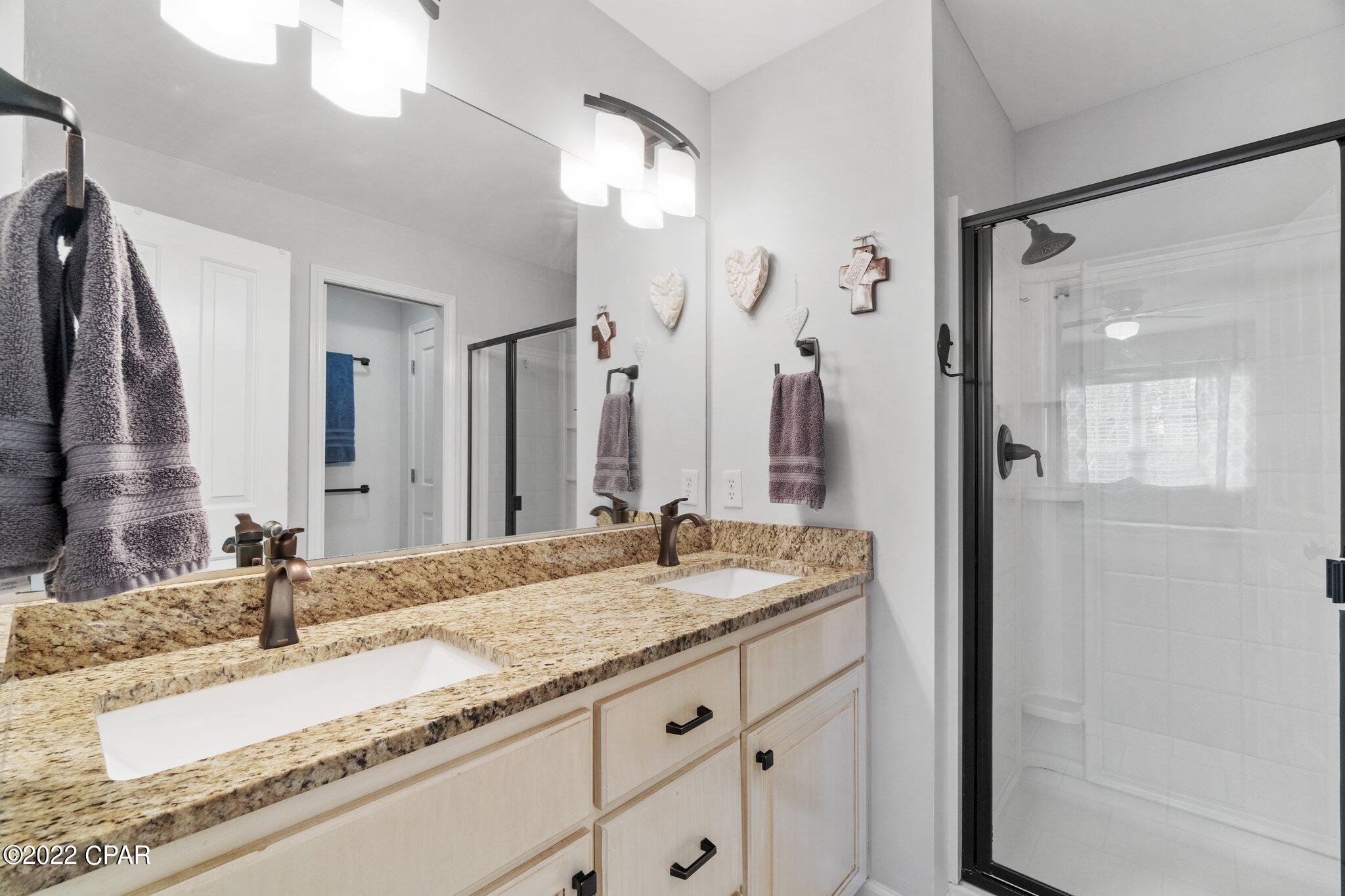 Annabella's Townhomes - Residential