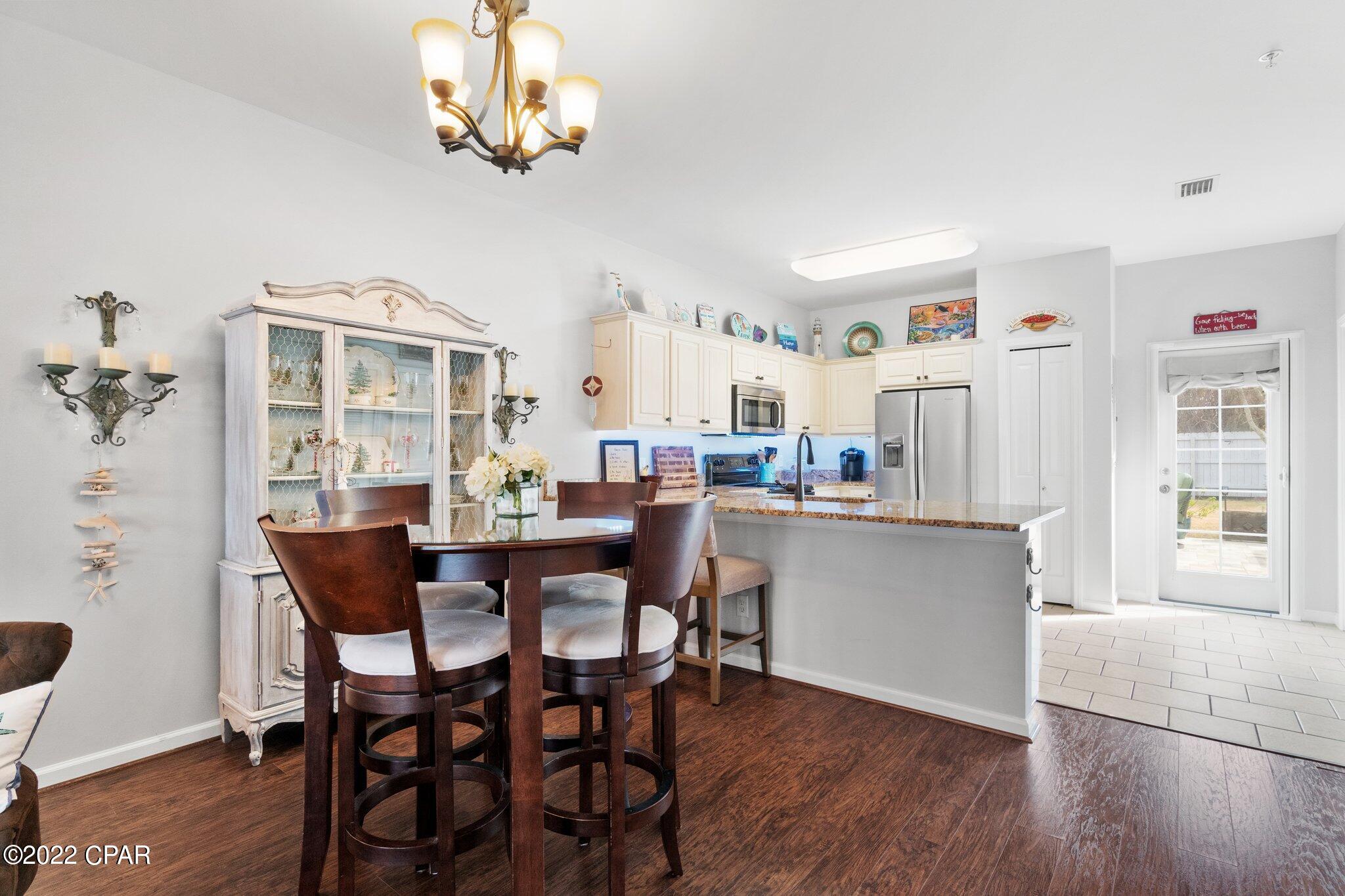 Annabella's Townhomes - Residential