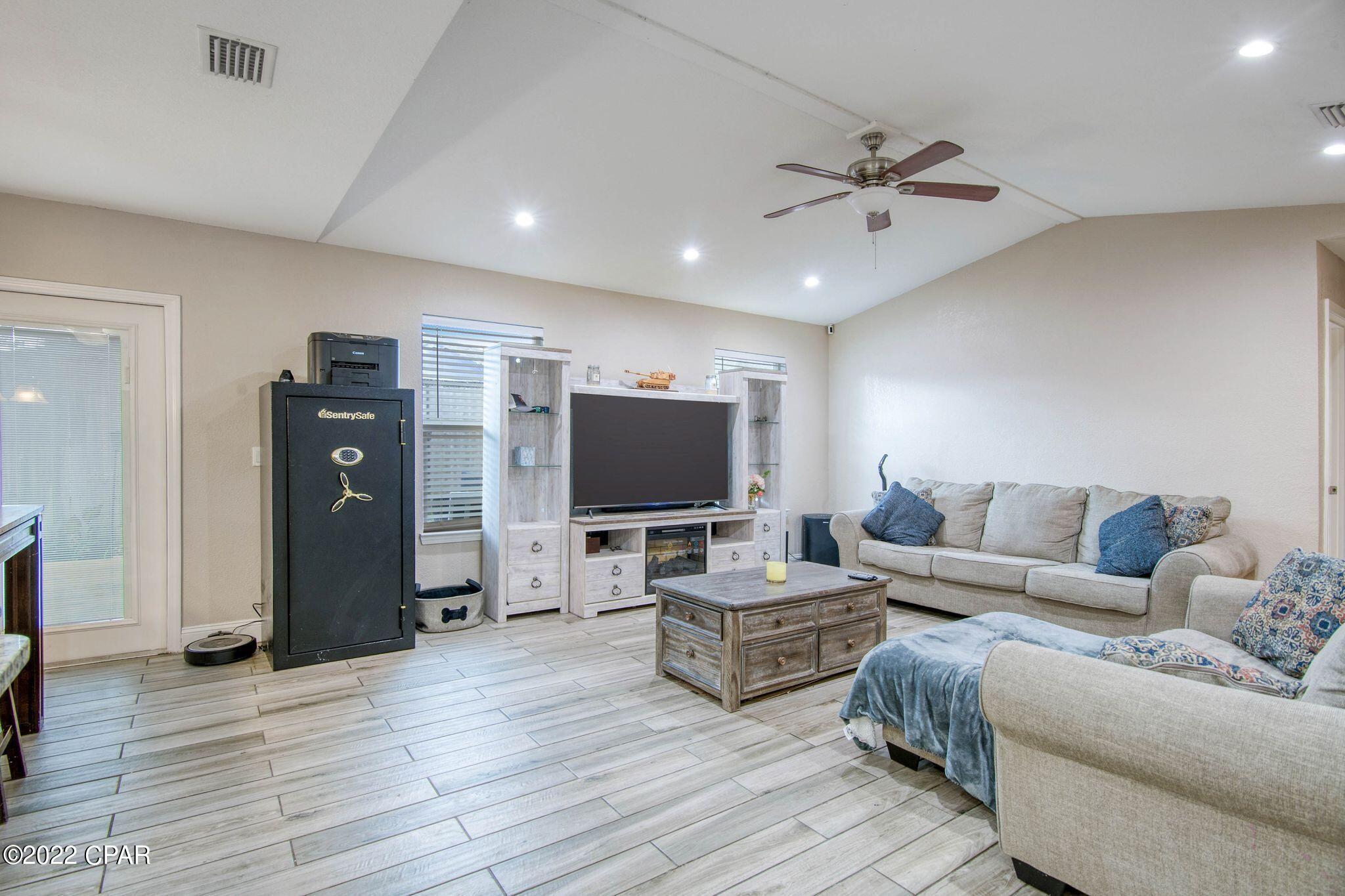 Plantation Estates - Residential