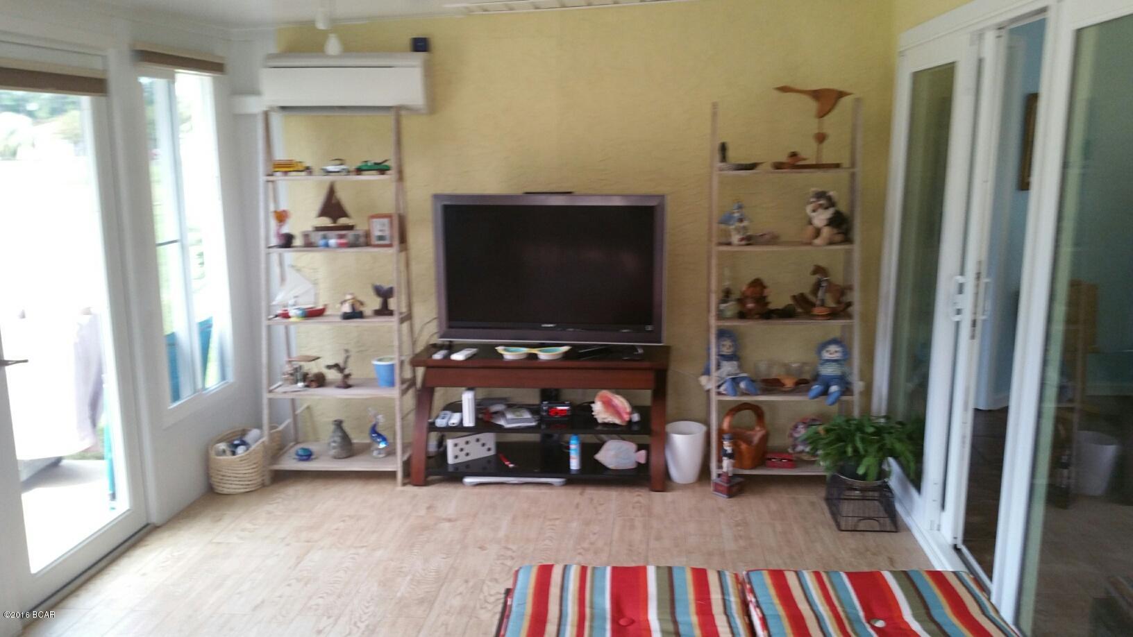 Harbour Towne - Residential