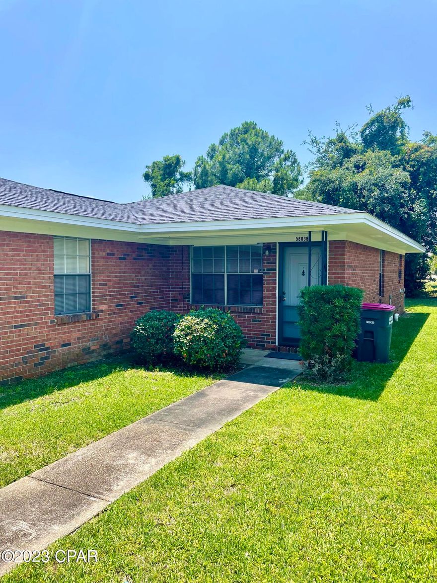 This is a very nice, well maintaining two bedroom apartment on a quiet stretch of Hilltop Ave. It is convenient to the beach and Thomas Drive. The unit has space for full size washer dryer hook ups and an large outdoor storage closet plus ample indoor storage.