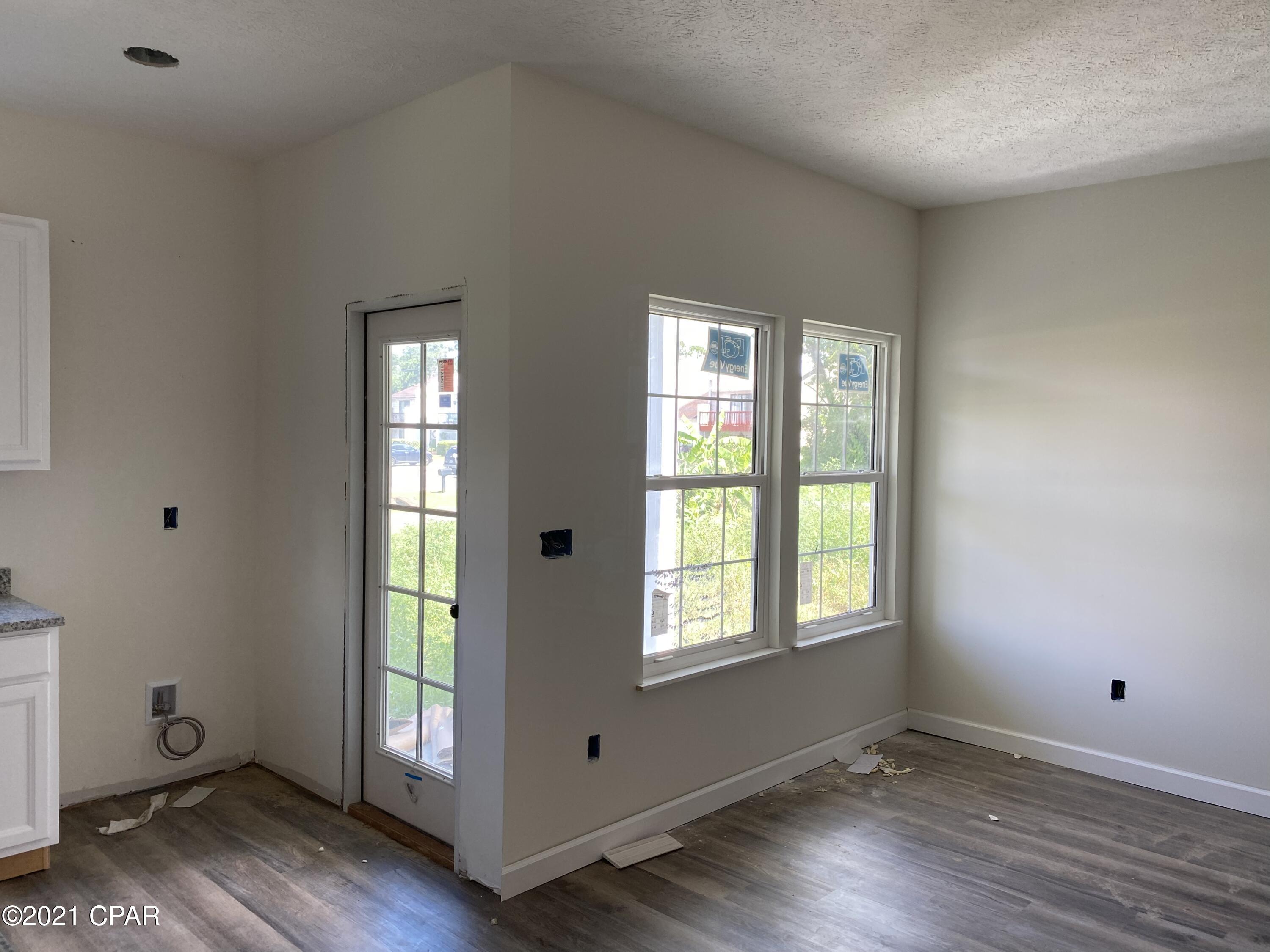 Causeway Manor - Residential