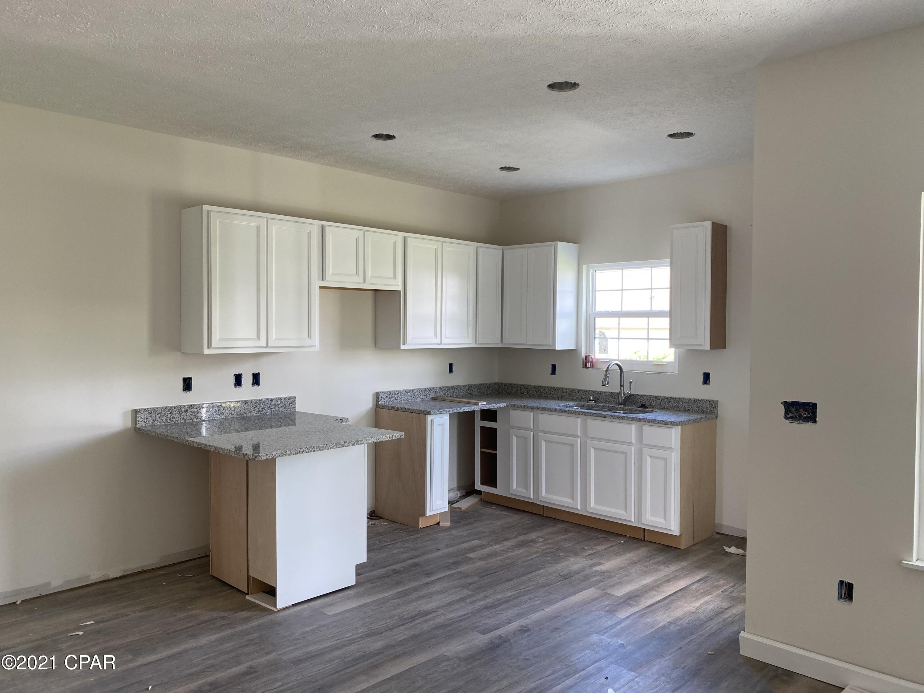 Causeway Manor - Residential