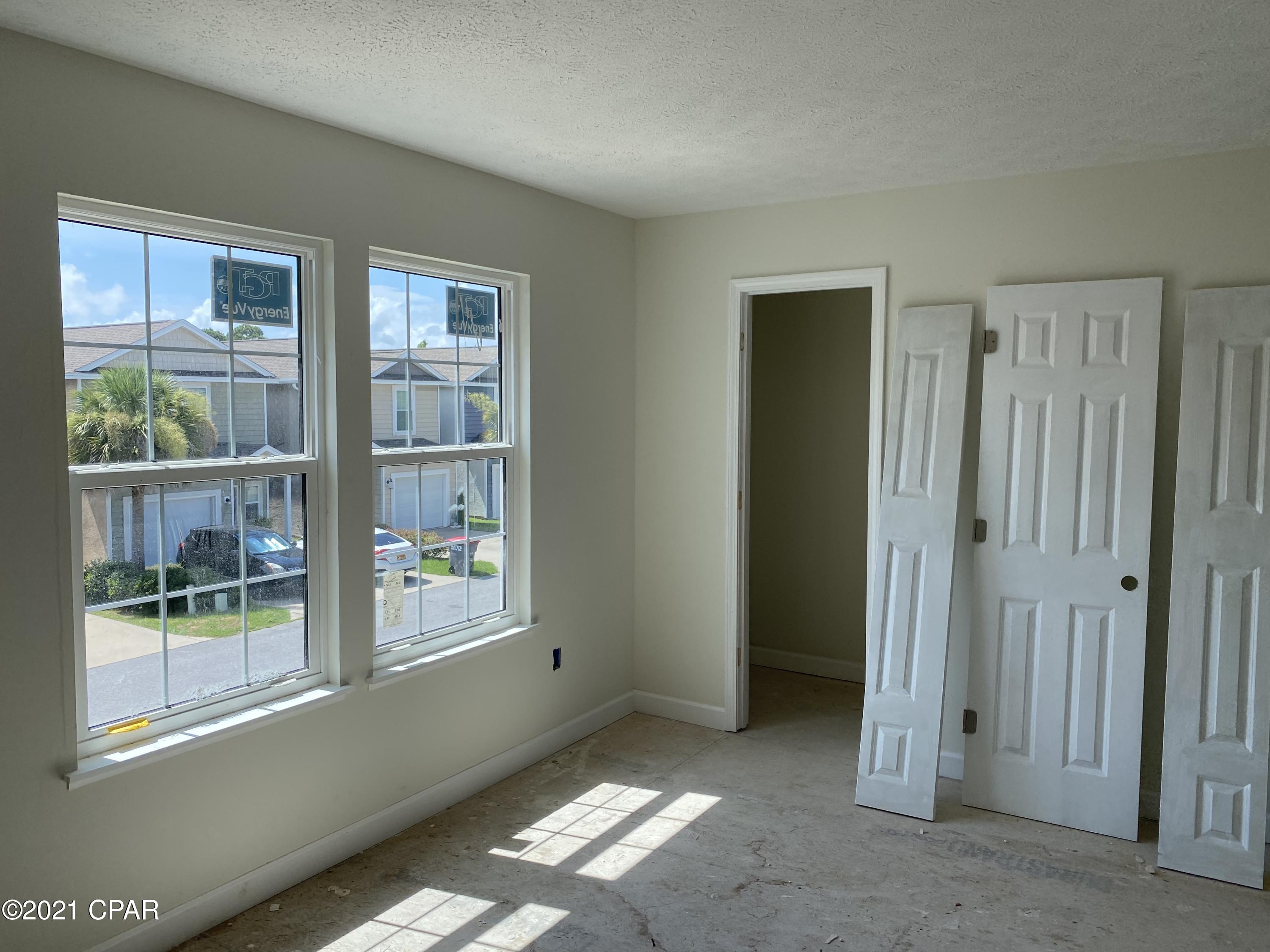 Causeway Manor - Residential