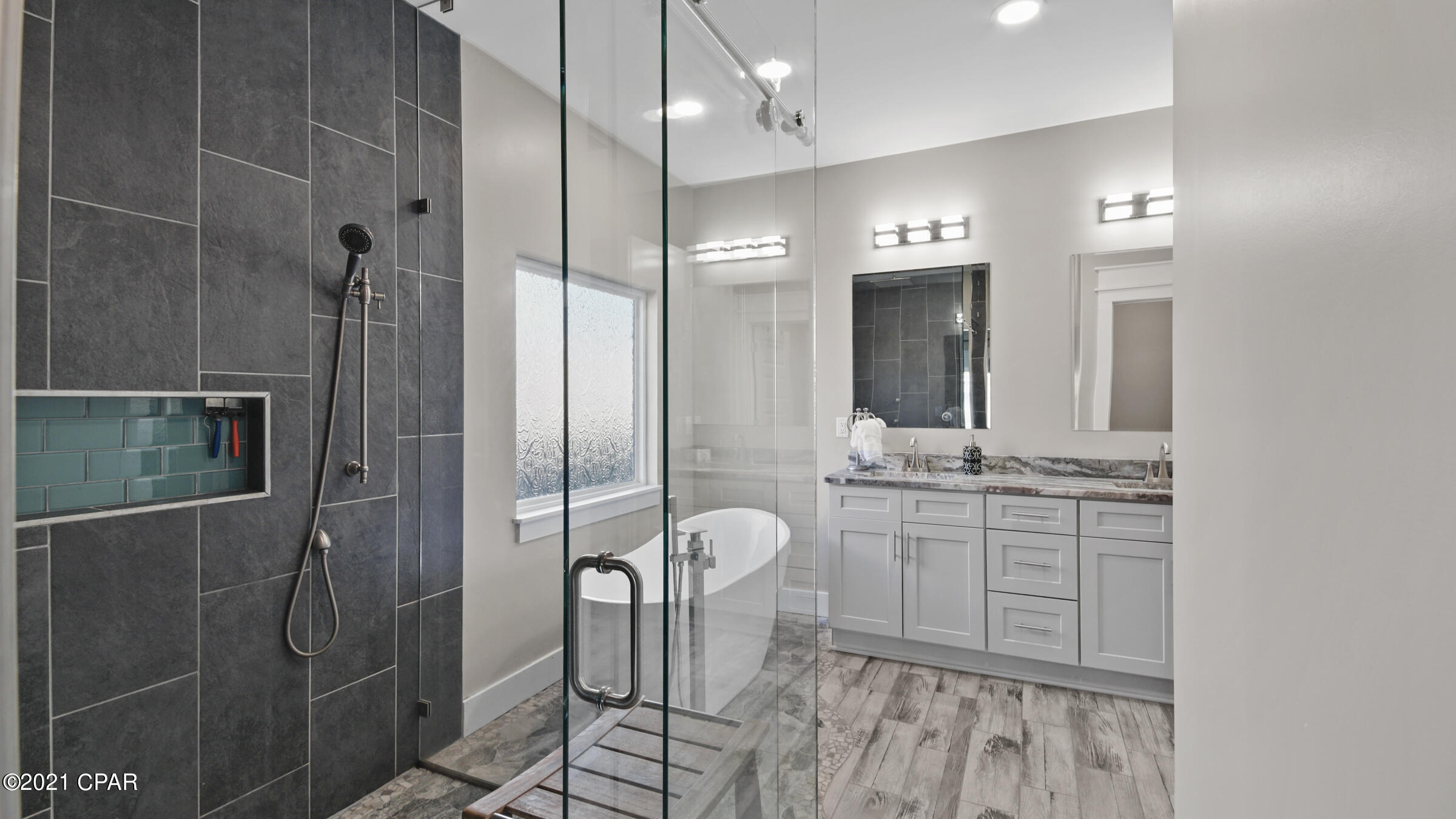 Grand Lagoon Shores 3 - Residential