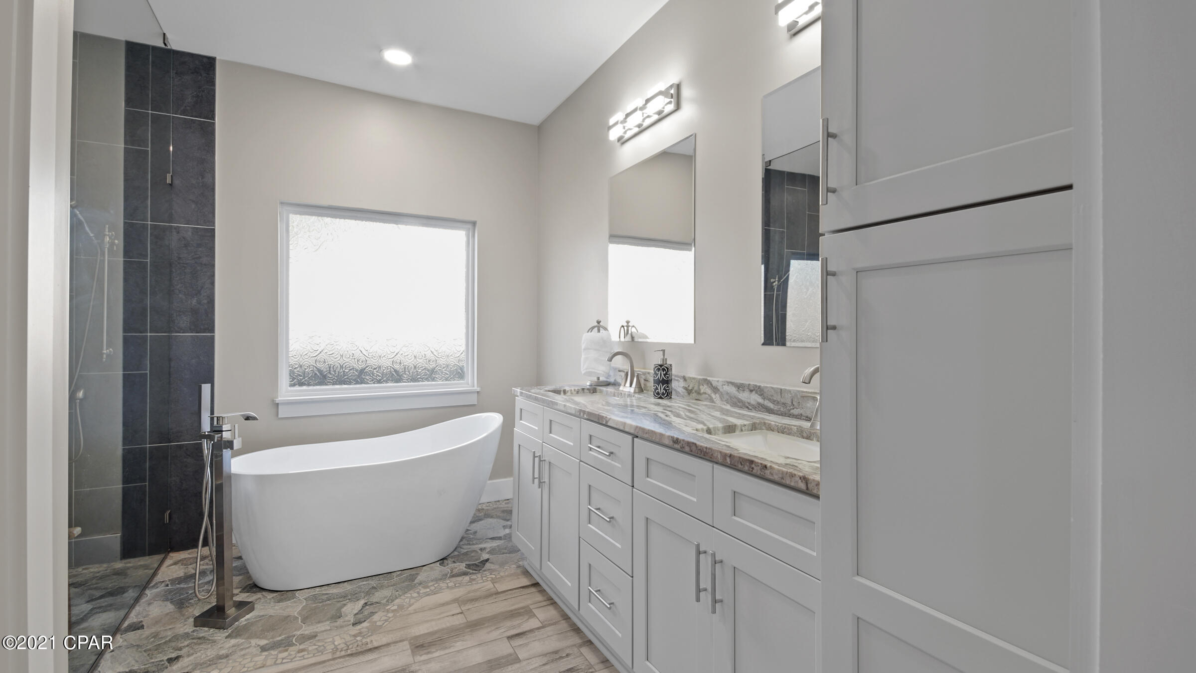 Grand Lagoon Shores 3 - Residential