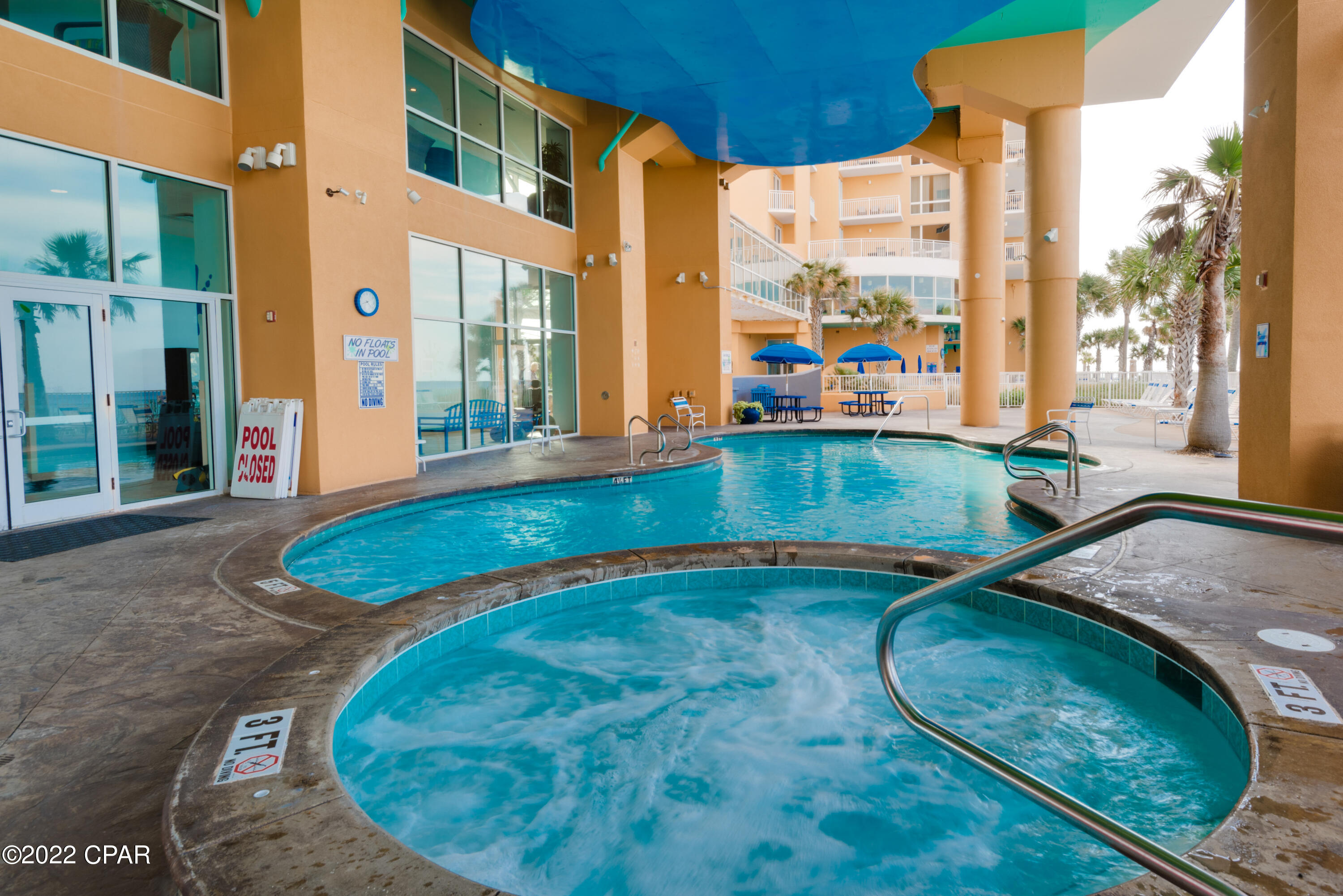 Splash Condo - Residential