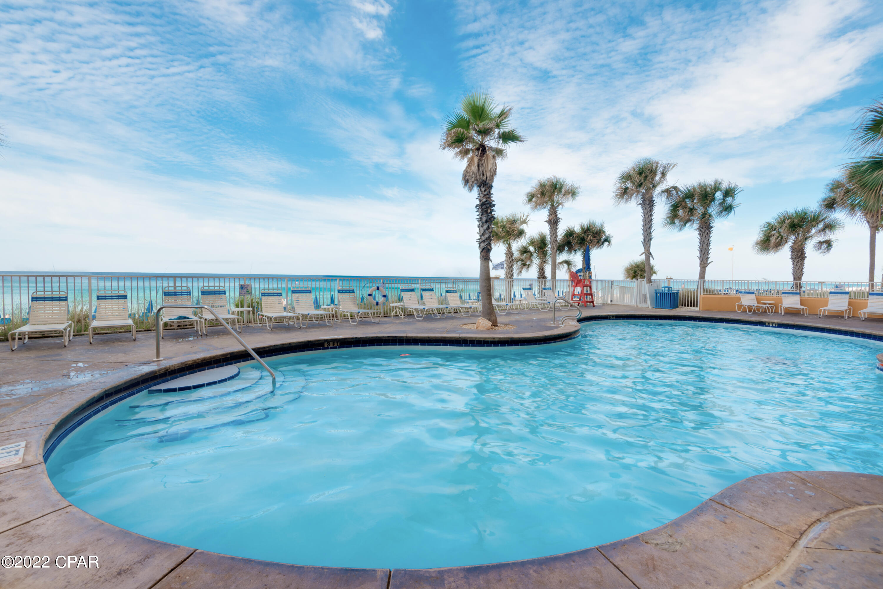 Splash Condo - Residential