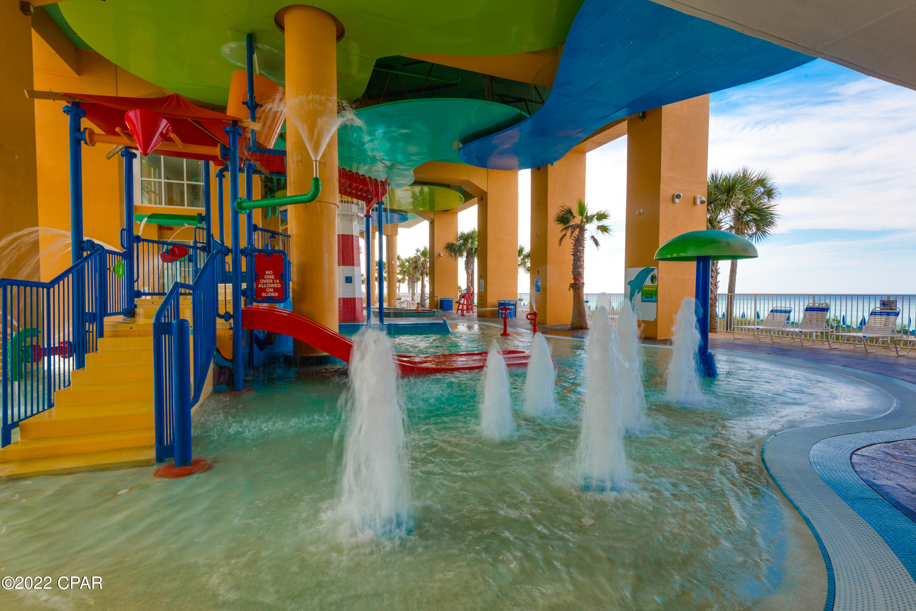 Splash Condo - Residential