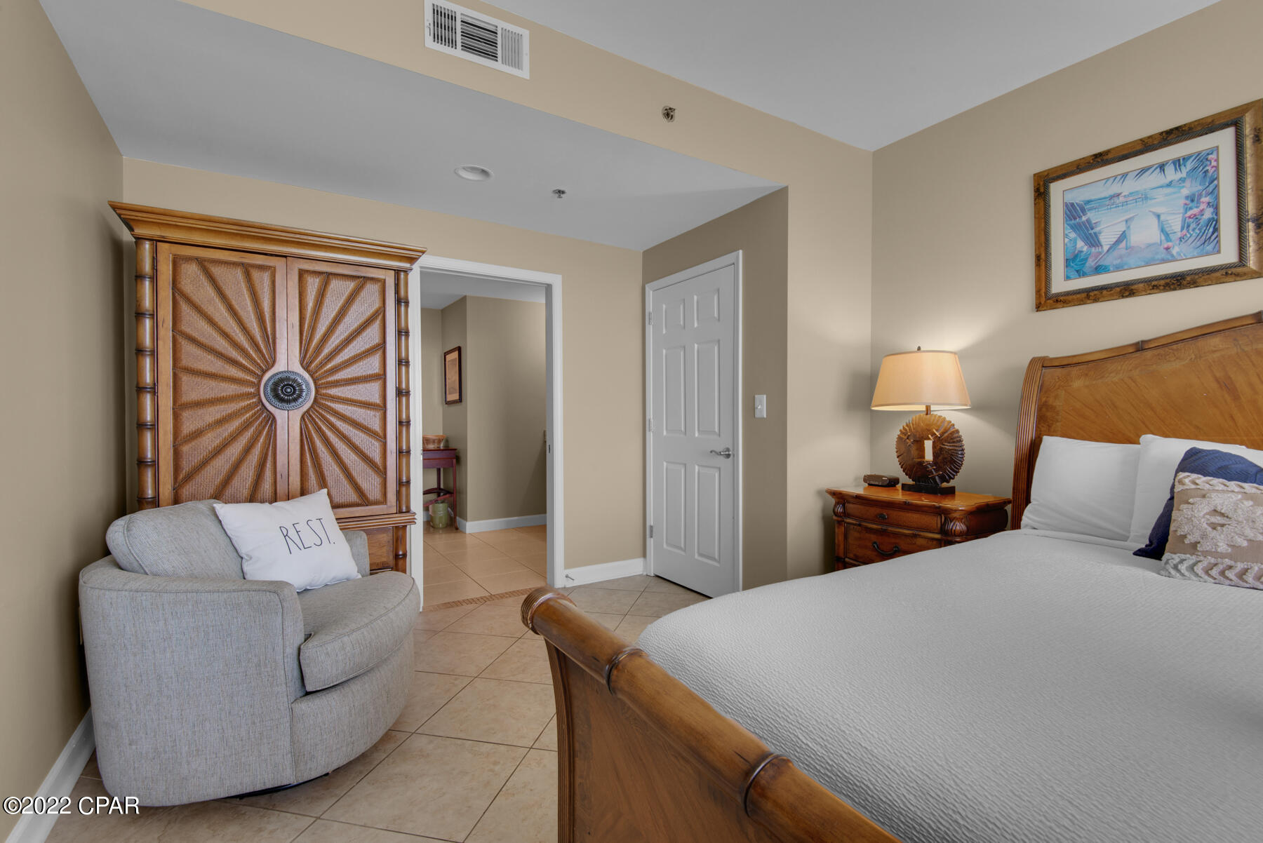 Splash Condo - Residential