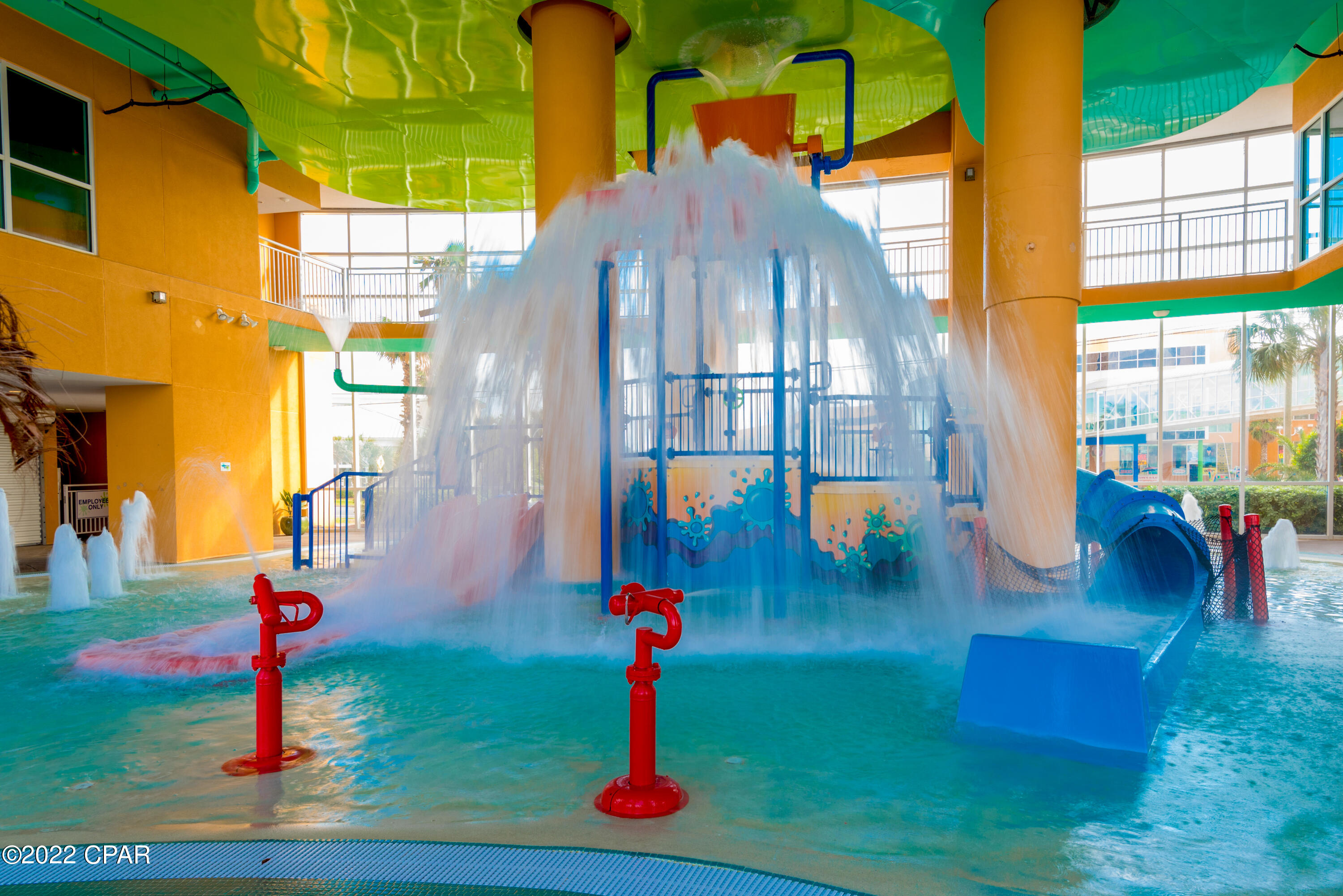 Splash Condo - Residential